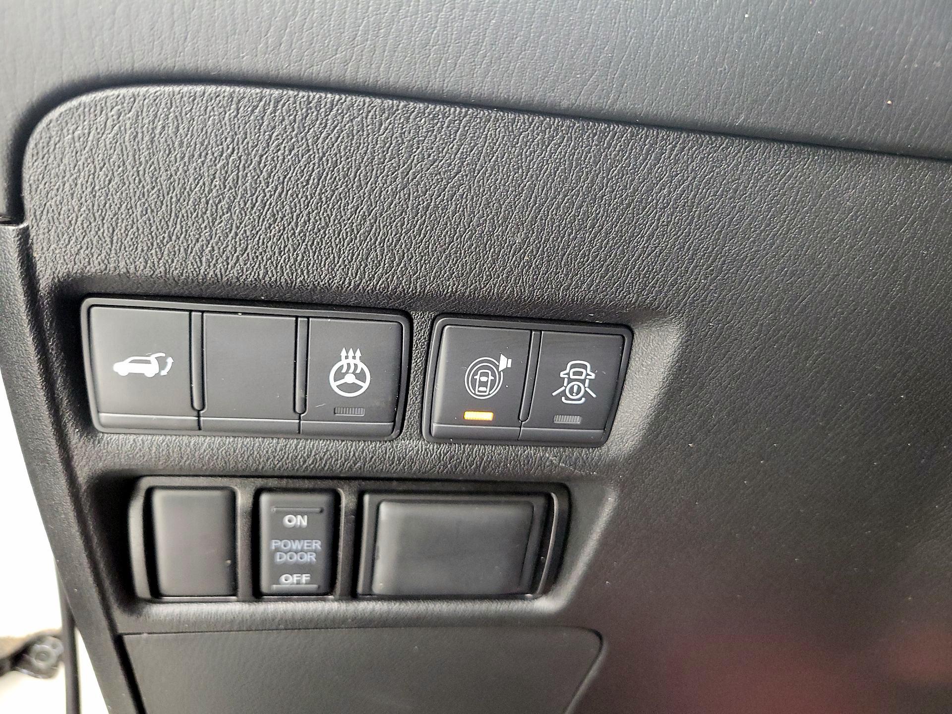 Thumbnail: 2020 Nissan Armada - 13