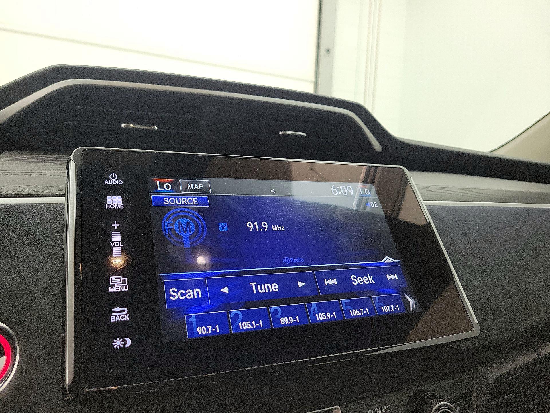 Thumbnail: 2018 Honda Clarity - 15