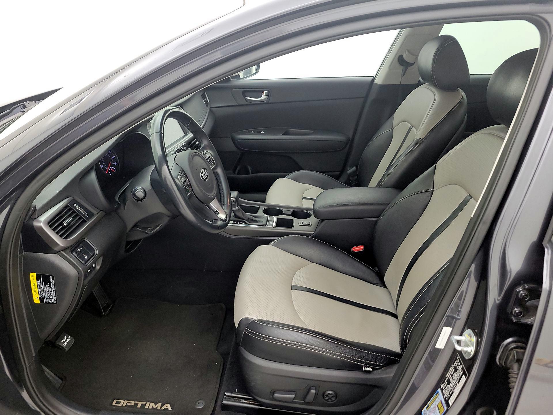 Thumbnail: 2016 Kia Optima - 11