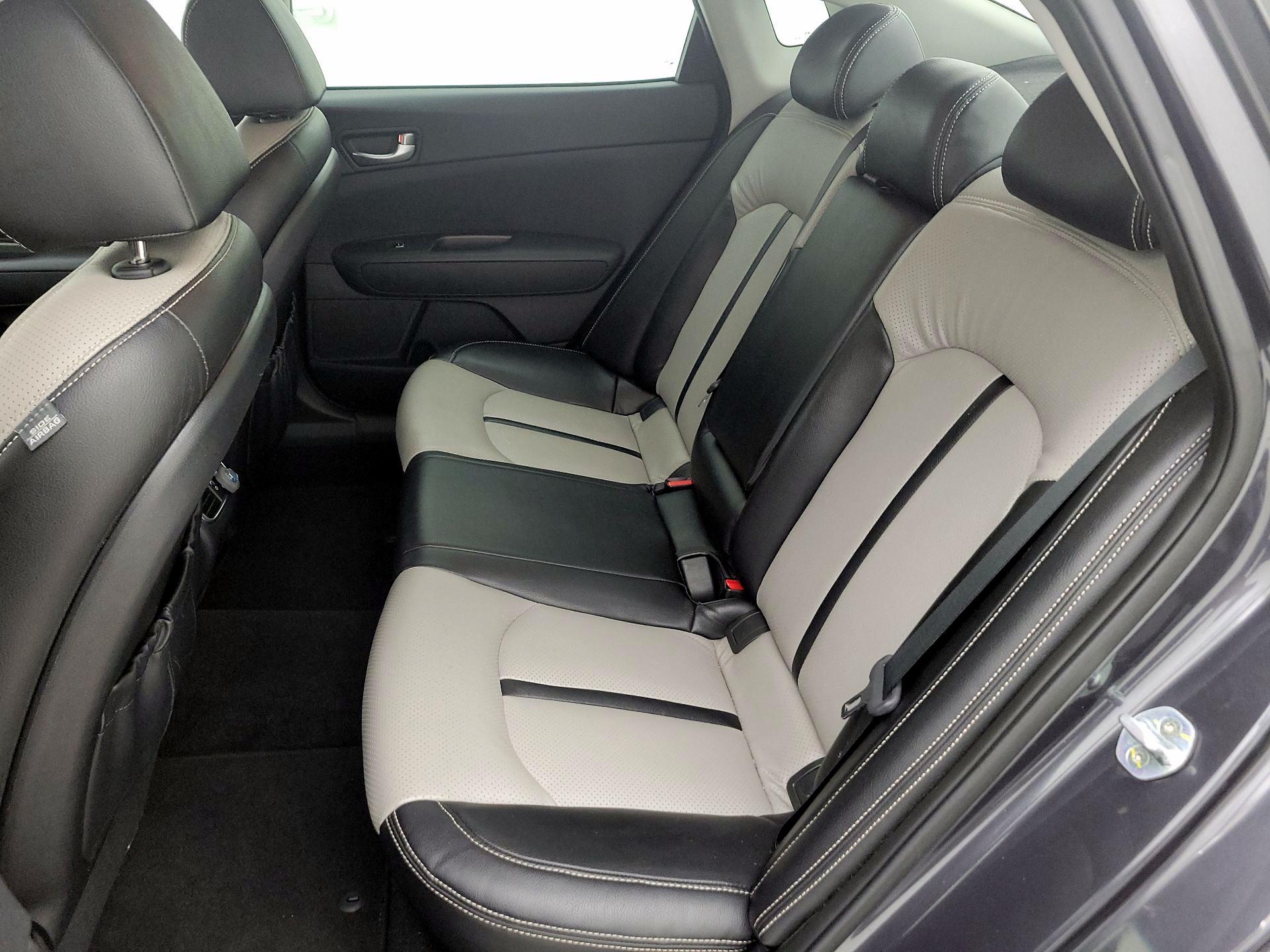 Thumbnail: 2016 Kia Optima - 20