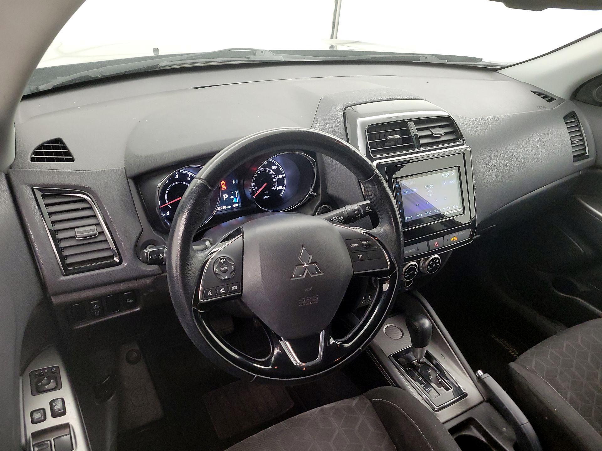 Thumbnail: 2021 Mitsubishi Outlander Sport - 9