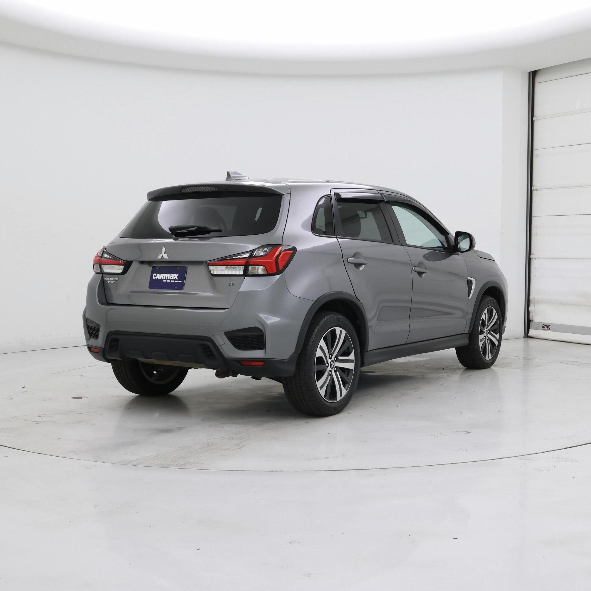 Thumbnail: 2021 Mitsubishi Outlander Sport - 8