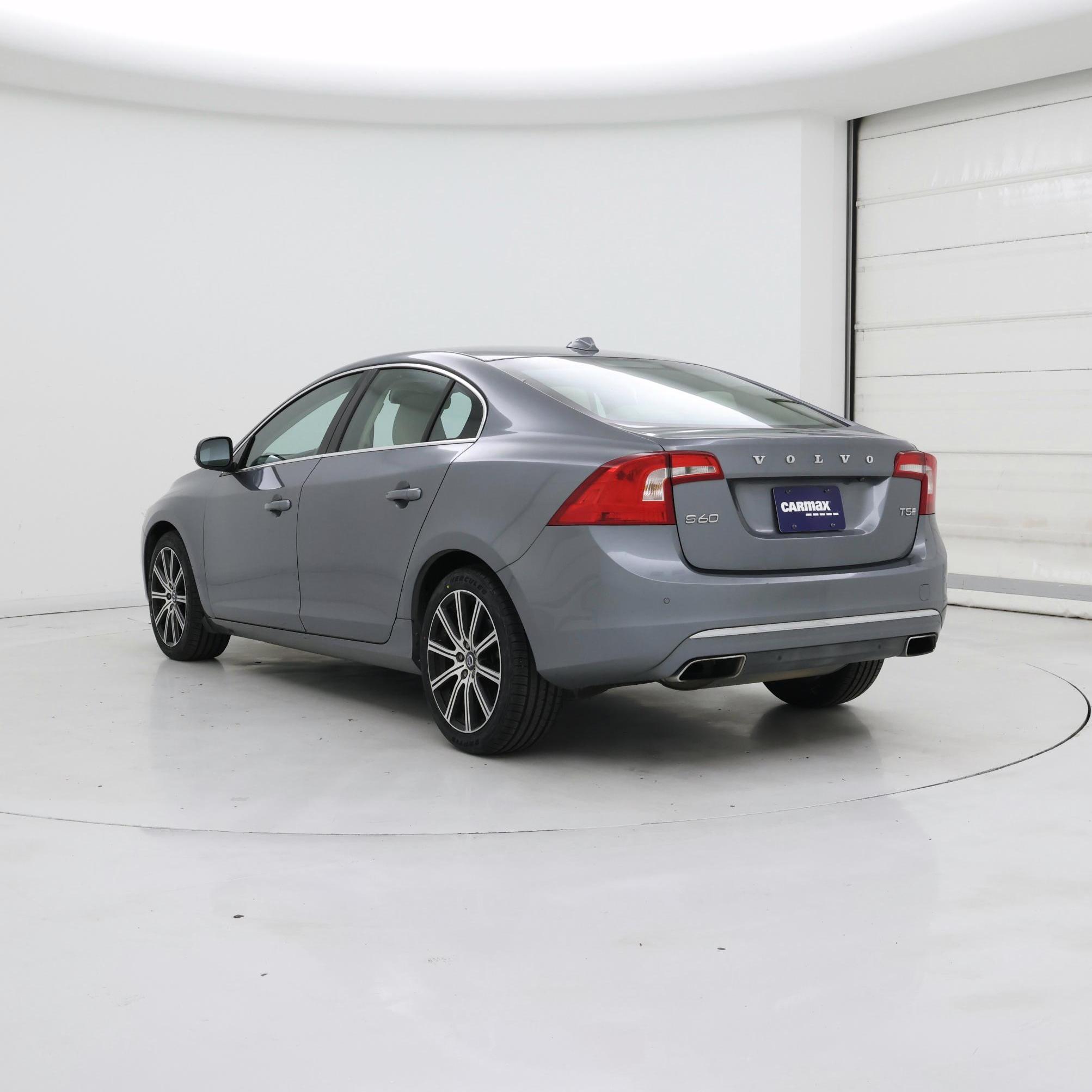 Thumbnail: 2018 Volvo S60 - 2