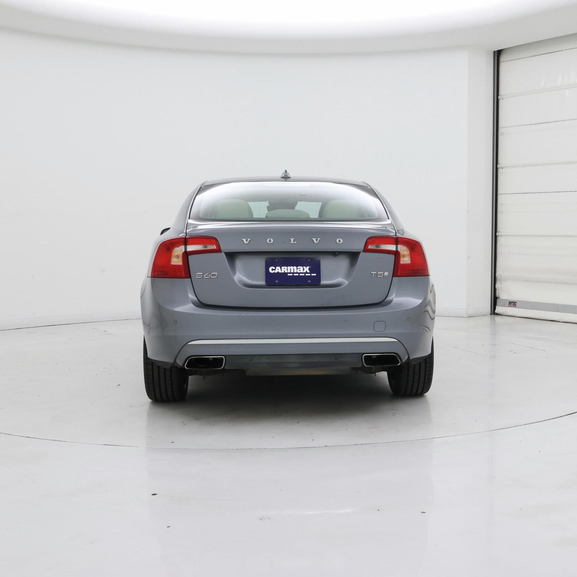 Thumbnail: 2018 Volvo S60 - 6