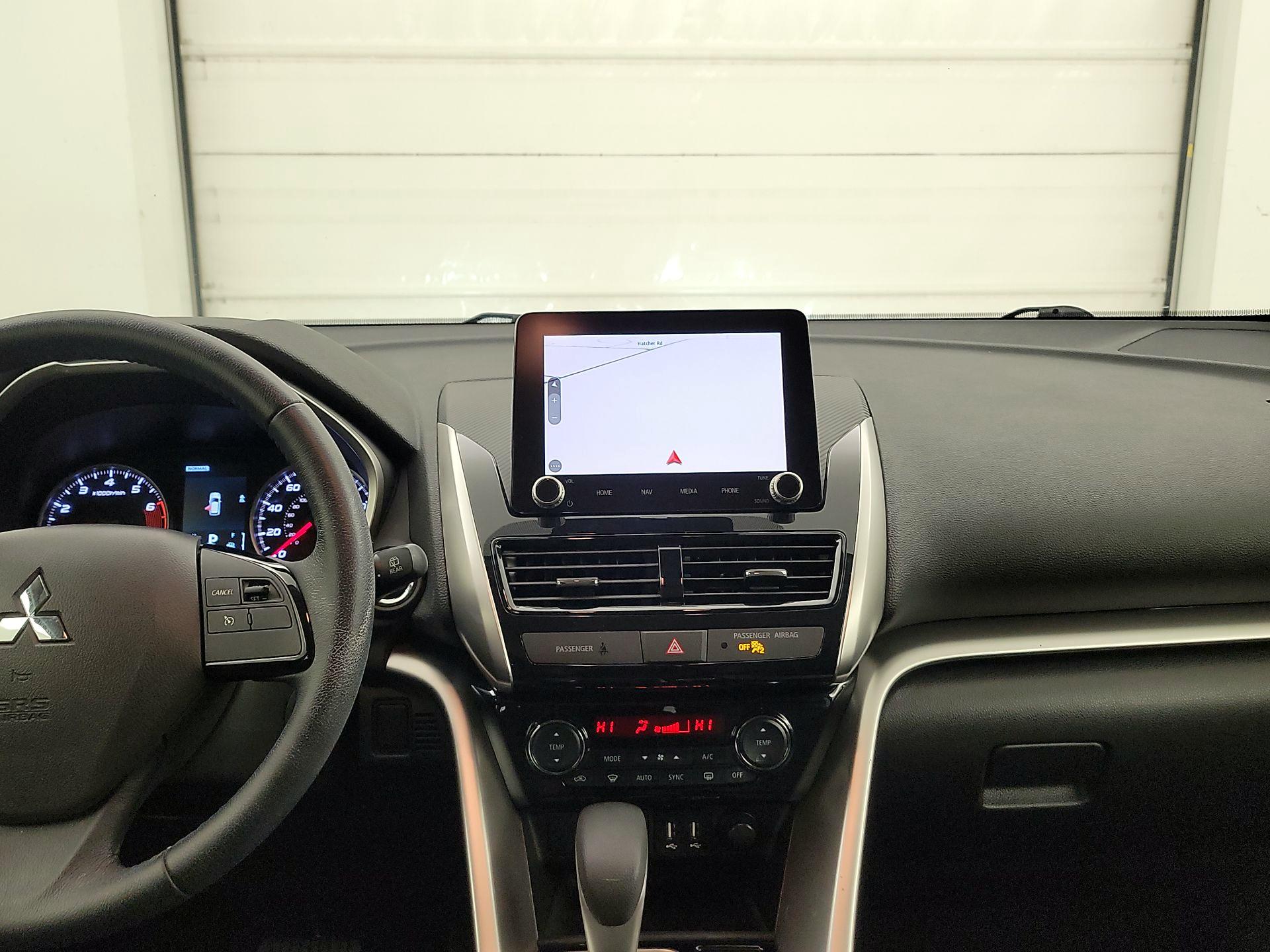 Thumbnail: 2022 Mitsubishi Eclipse Cross - 9