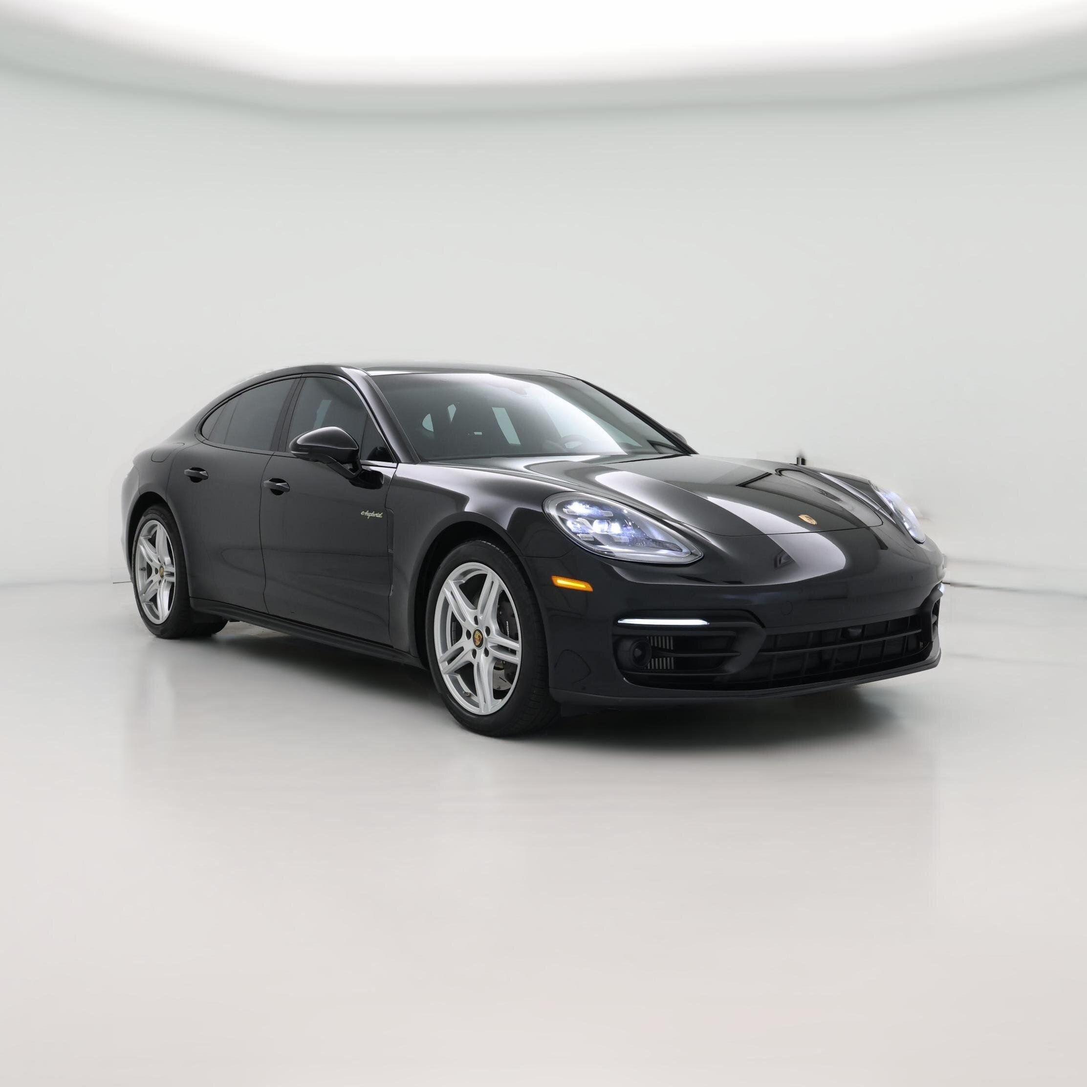 Thumbnail: 2021 Porsche Panamera - 1