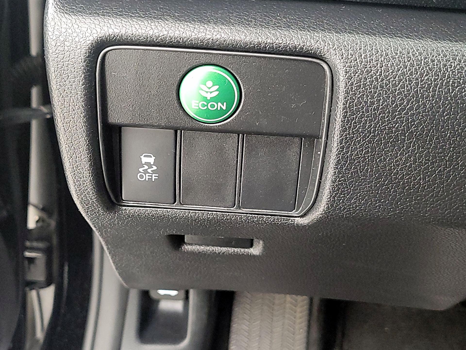 Thumbnail: 2015 Honda Accord - 13