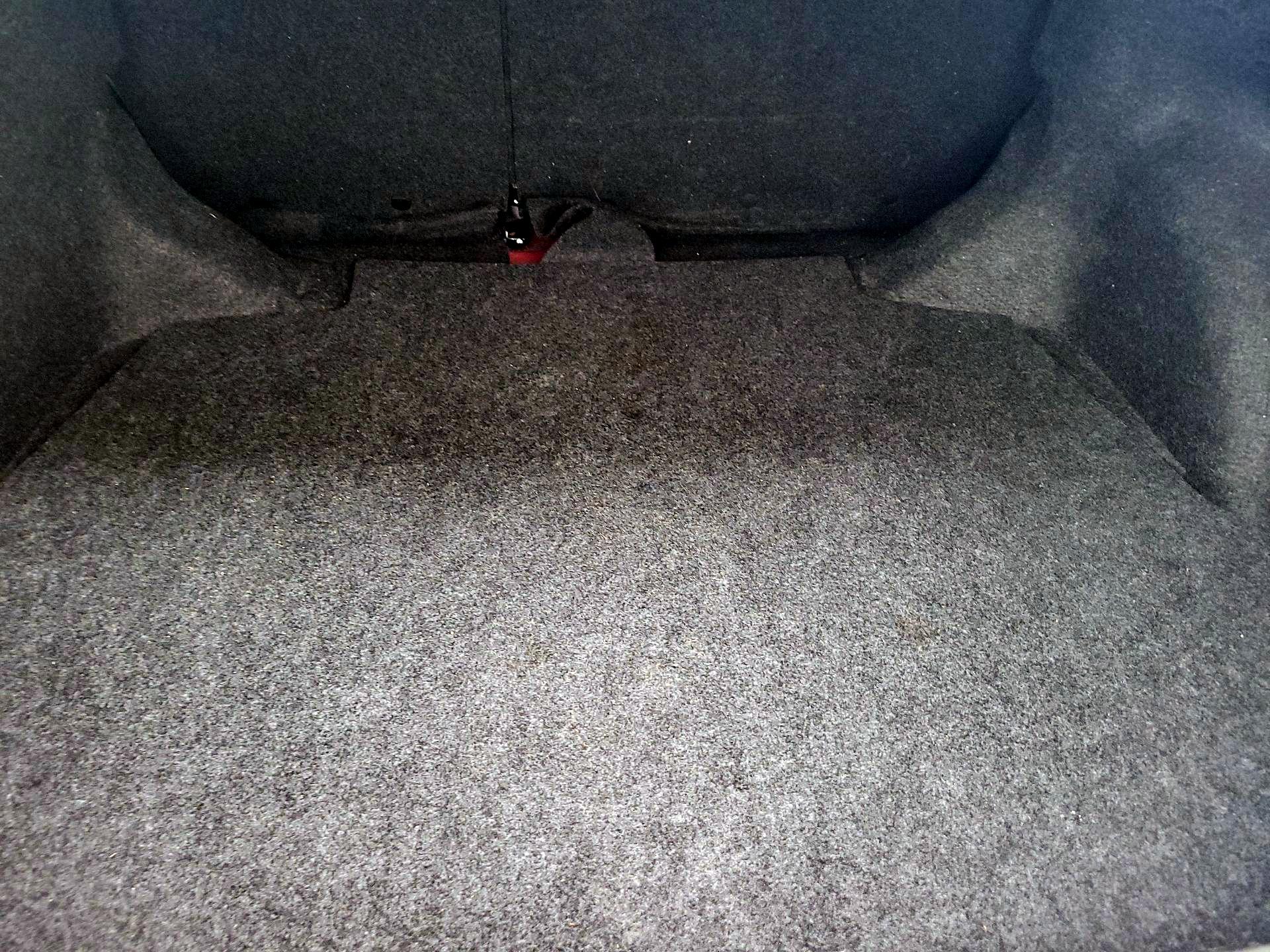 Thumbnail: 2014 Toyota Corolla - 20