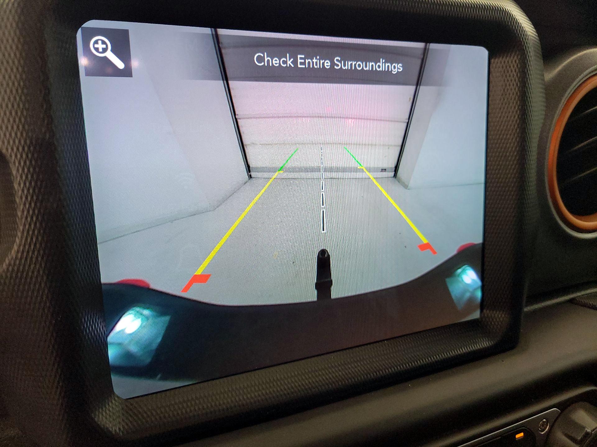 Thumbnail: 2023 Jeep Gladiator - 15