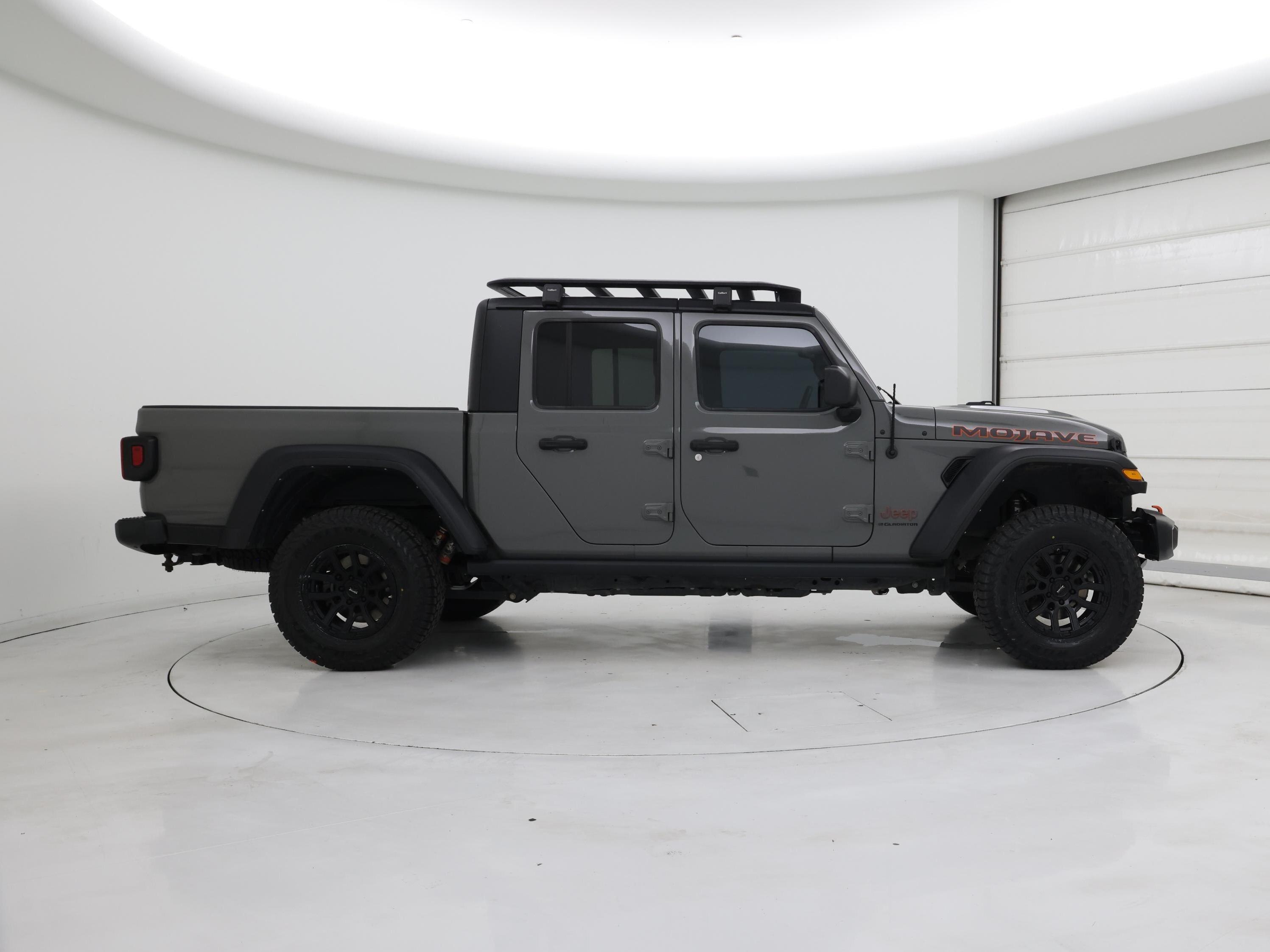 Thumbnail: 2023 Jeep Gladiator - 7