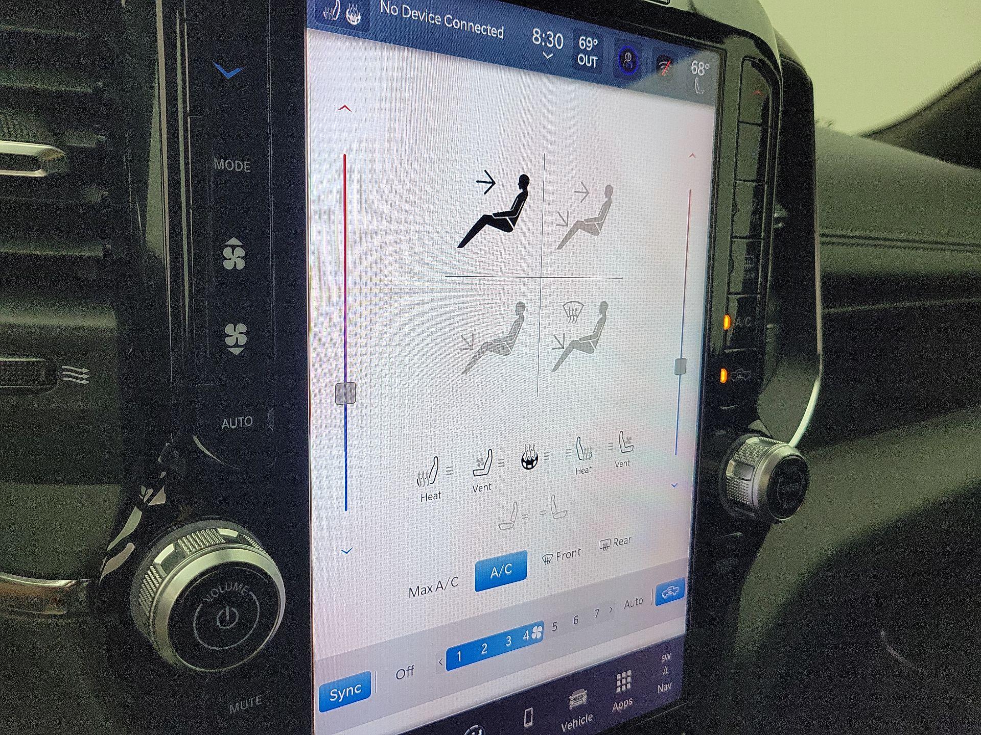 Thumbnail: 2025 RAM 1500 - 17