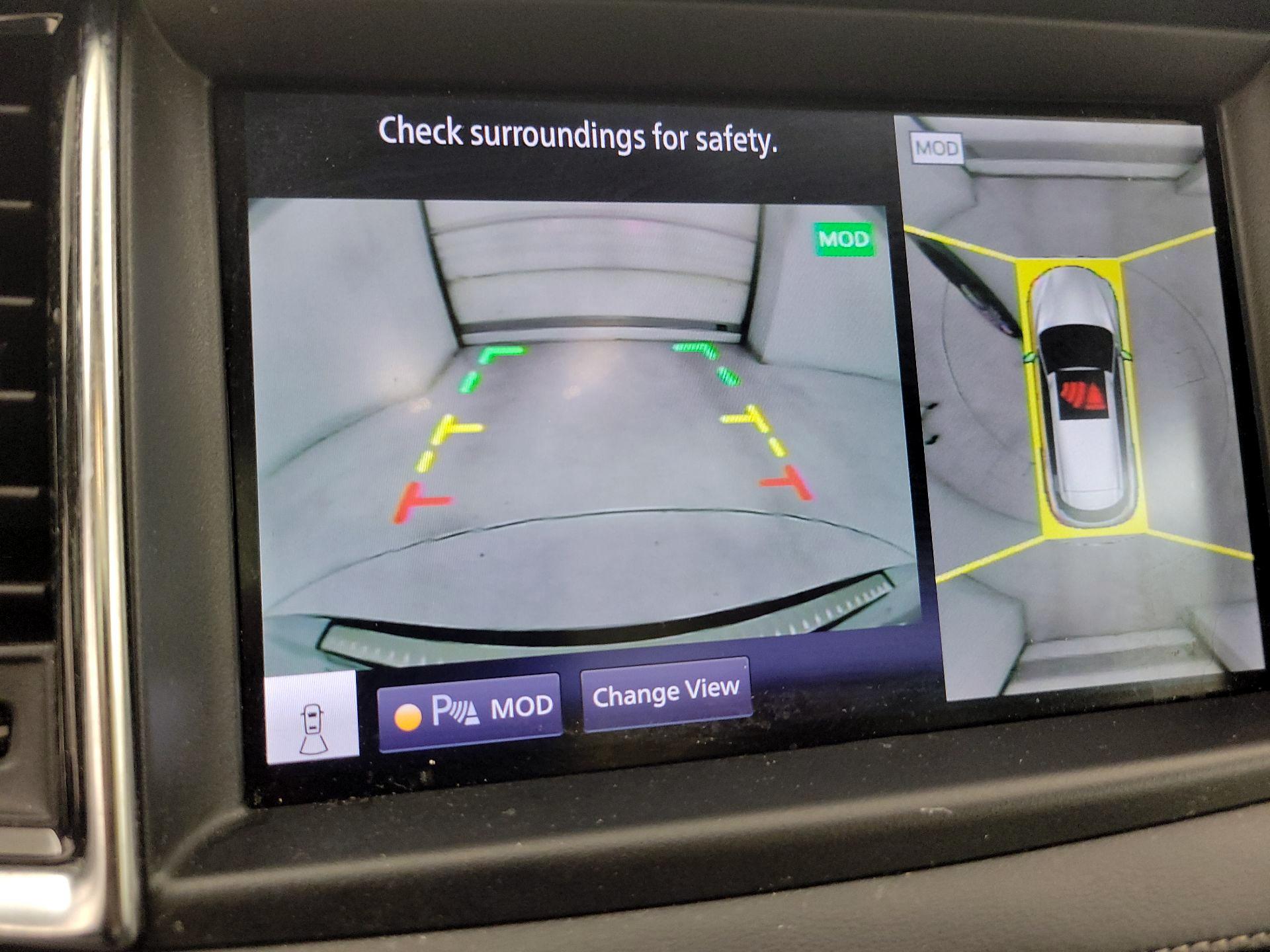 Thumbnail: 2021 INFINITI QX50 - 15