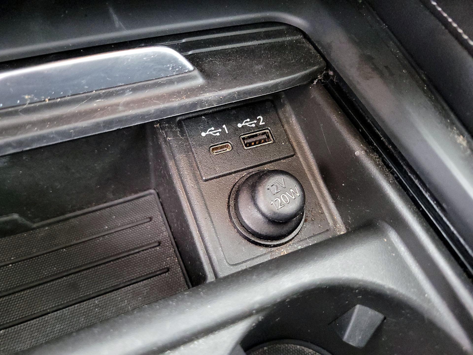 Thumbnail: 2021 INFINITI QX50 - 19