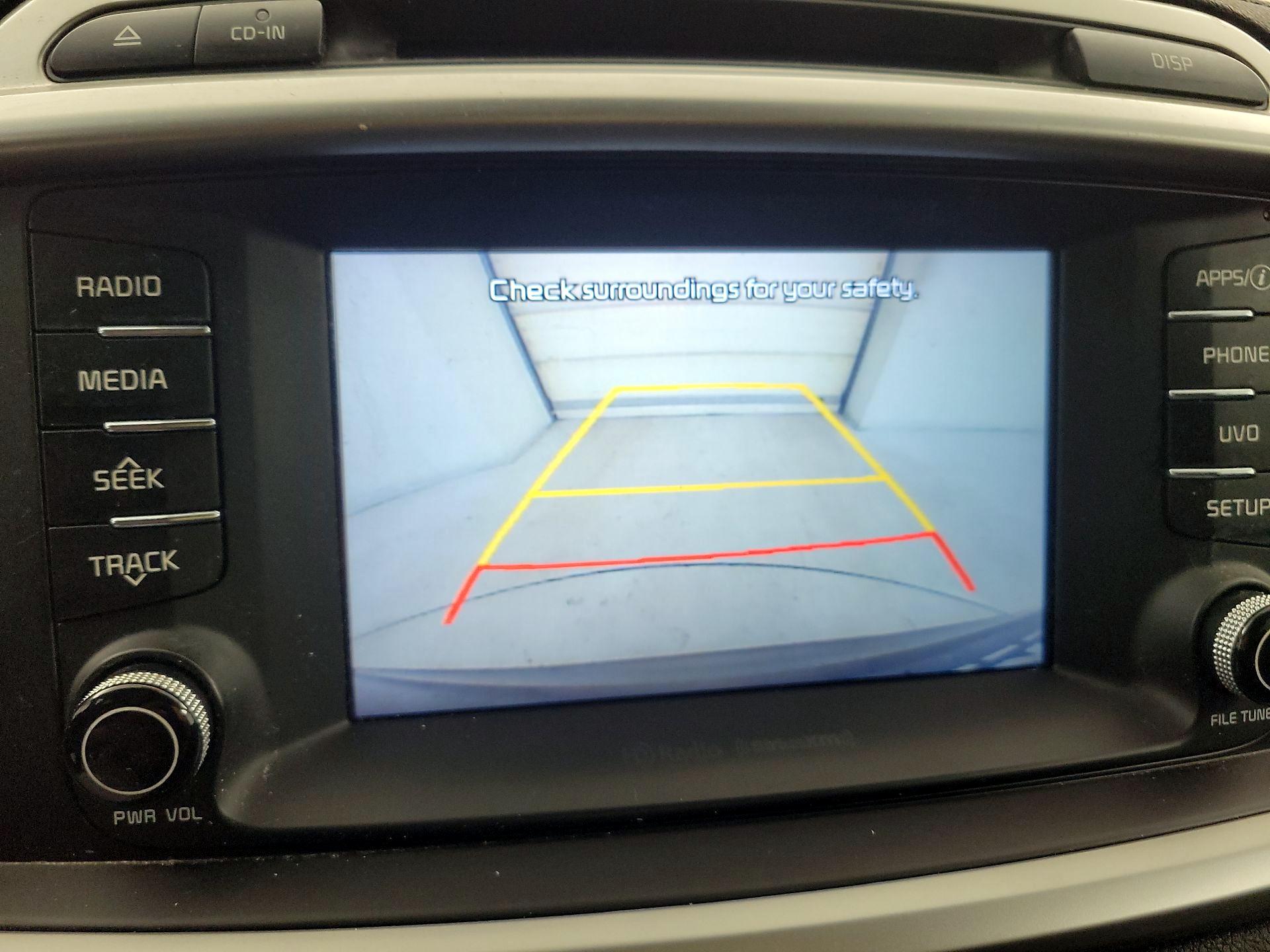 Thumbnail: 2017 Kia Sorento - 14