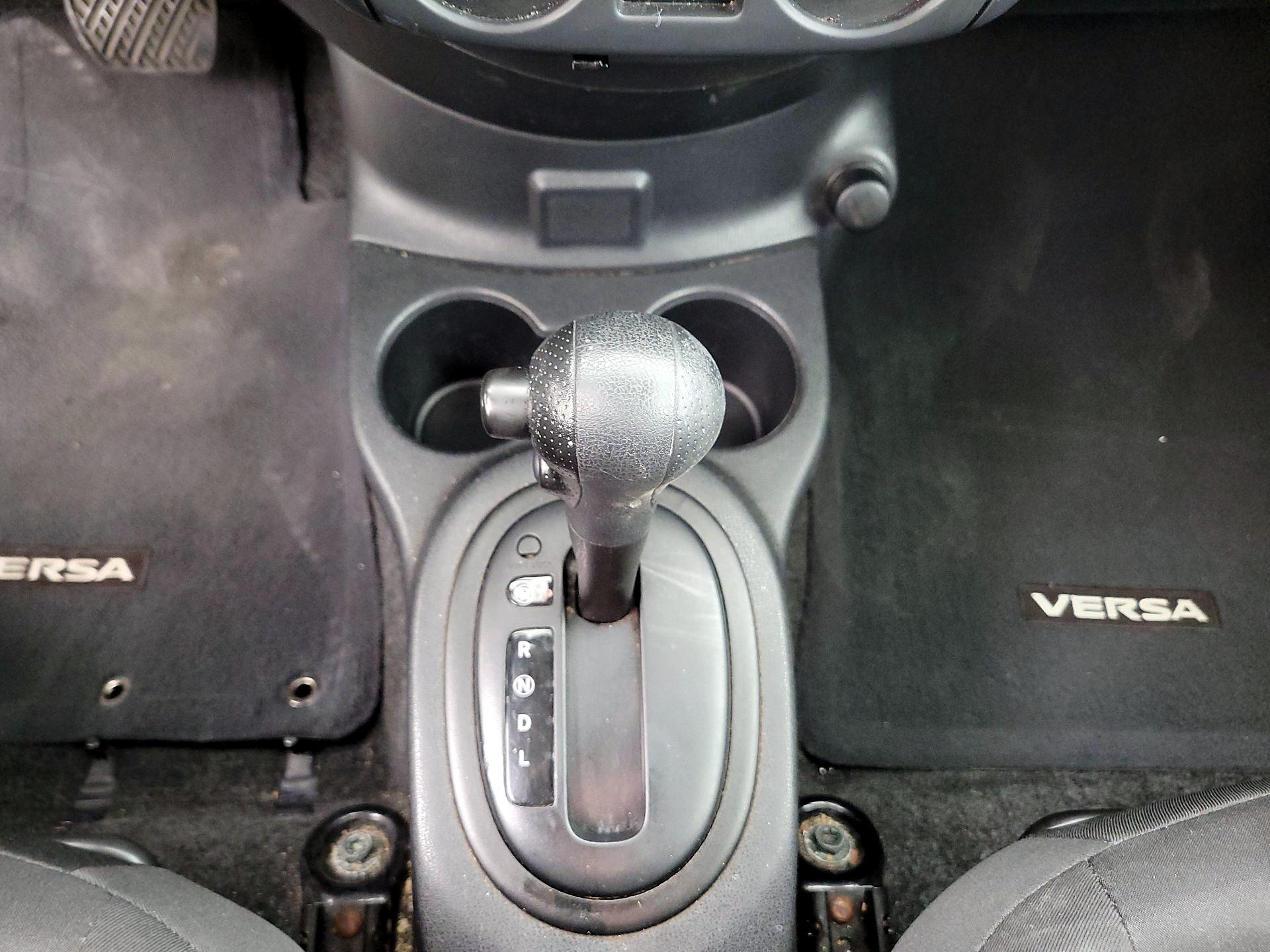 Thumbnail: 2017 Nissan Versa - 16