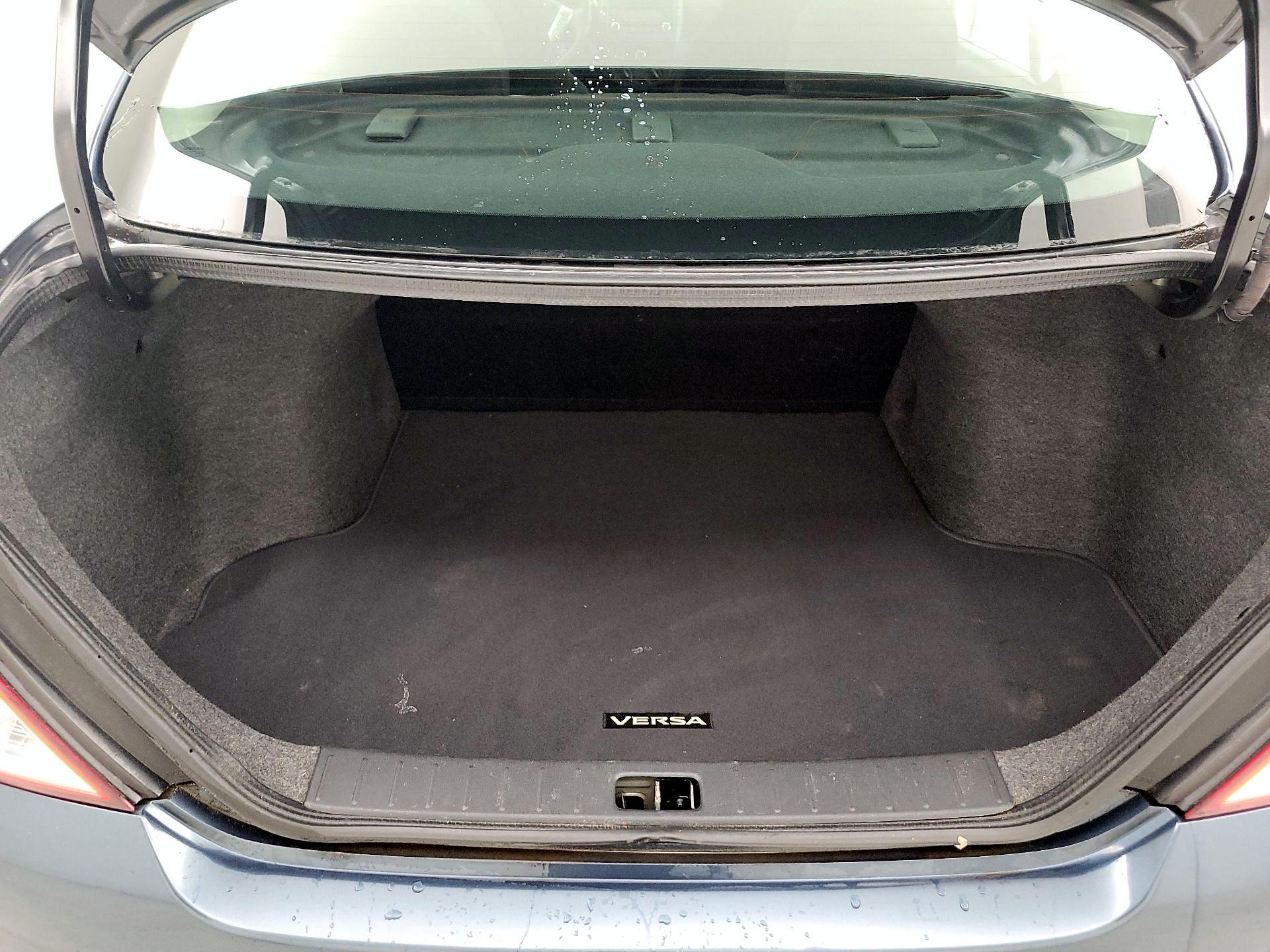 Thumbnail: 2017 Nissan Versa - 19