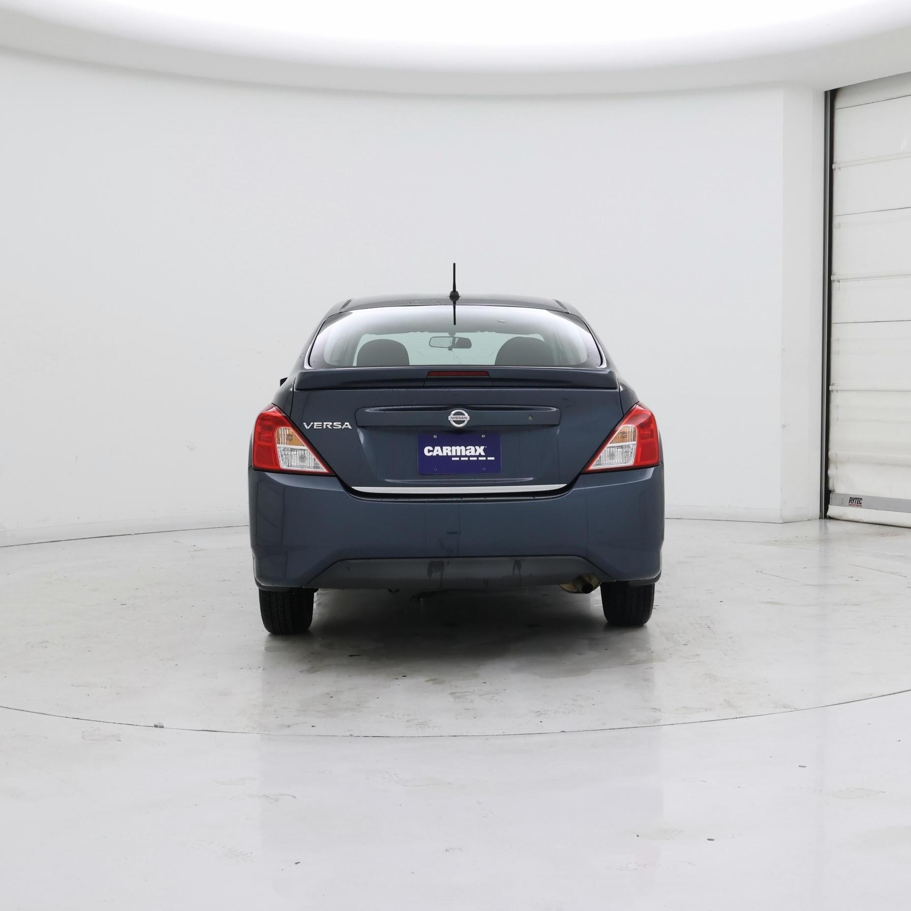 Thumbnail: 2017 Nissan Versa - 6