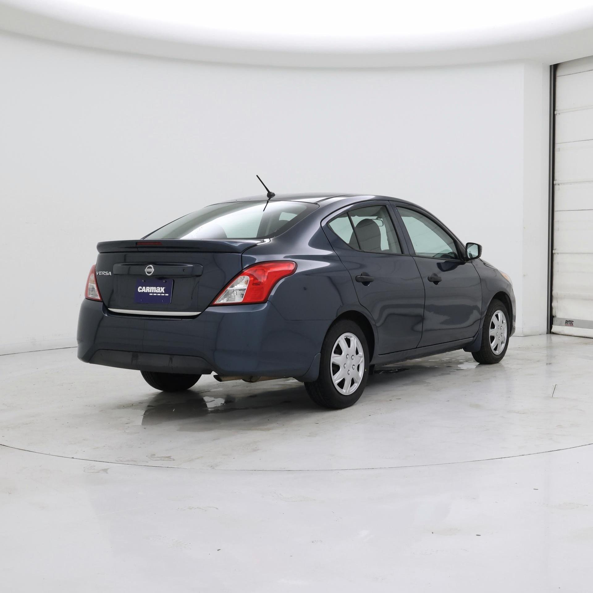 Thumbnail: 2017 Nissan Versa - 8