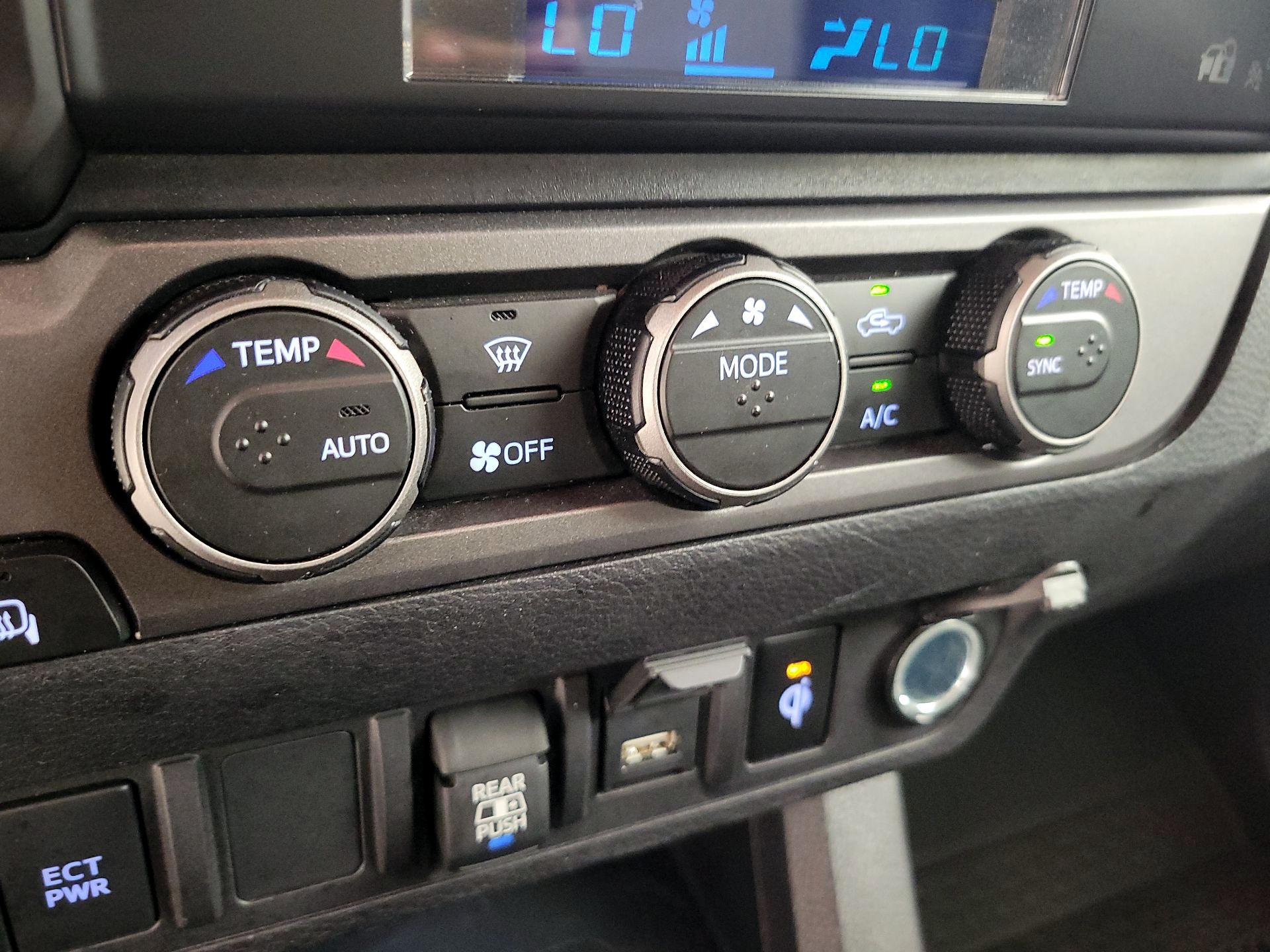 Thumbnail: 2023 Toyota Tacoma - 16