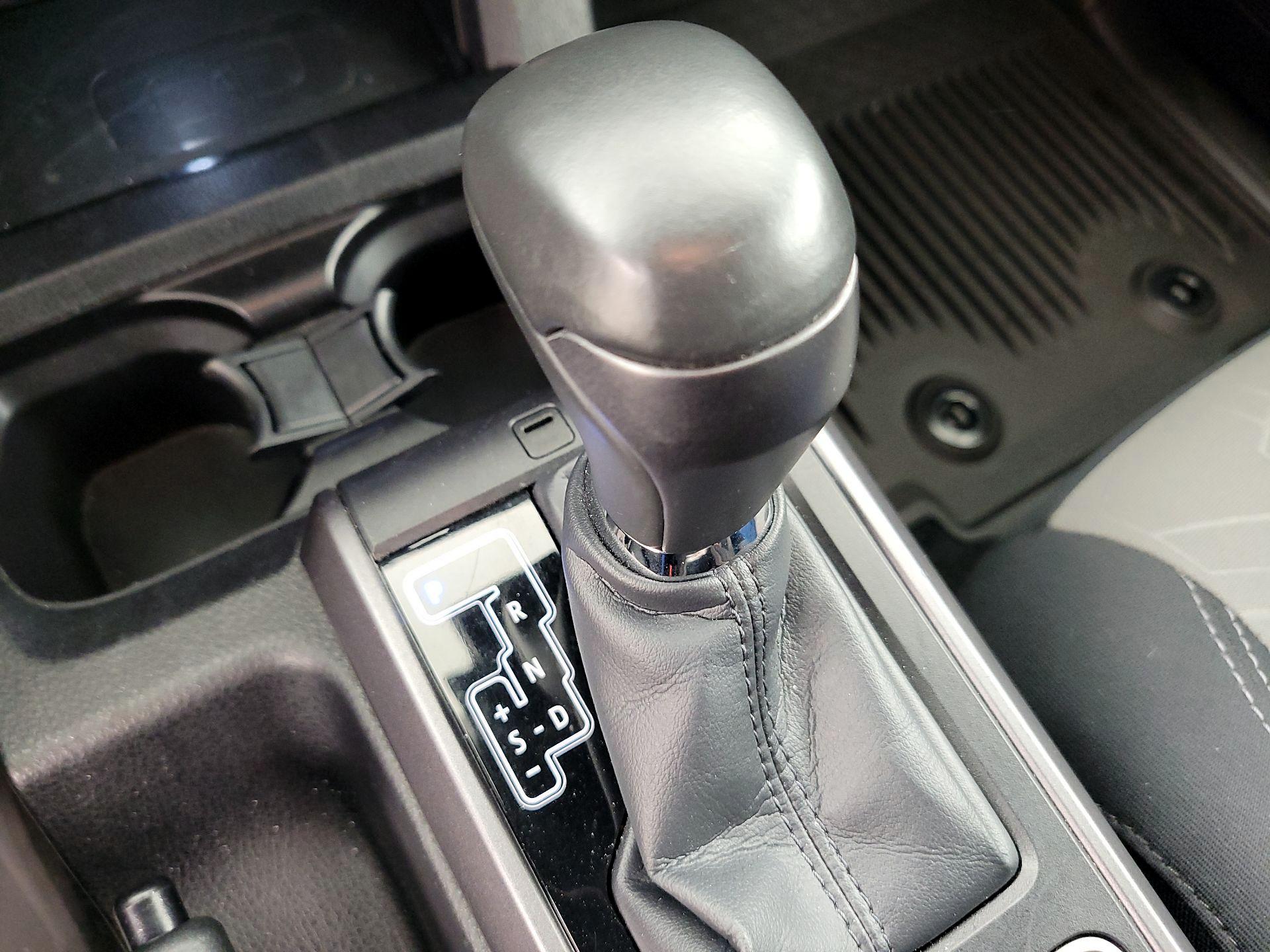 Thumbnail: 2023 Toyota Tacoma - 17