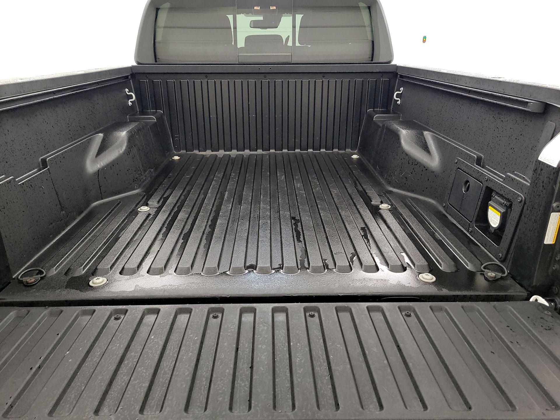 Thumbnail: 2023 Toyota Tacoma - 20