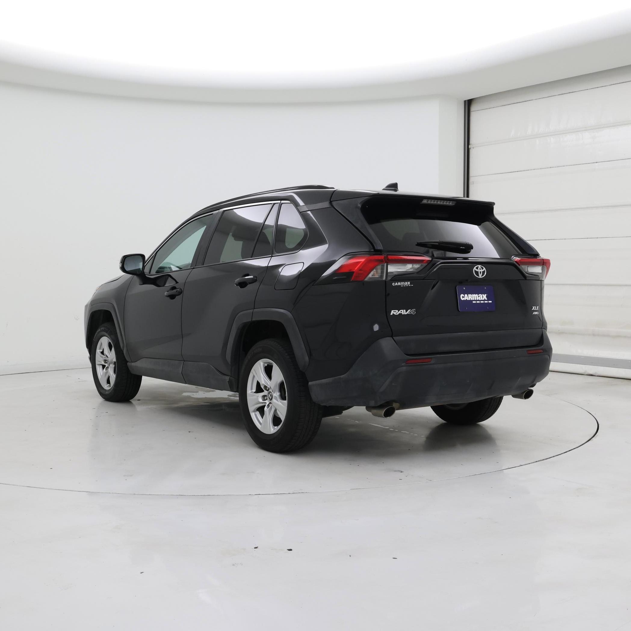 Thumbnail: 2019 Toyota RAV4 - 2