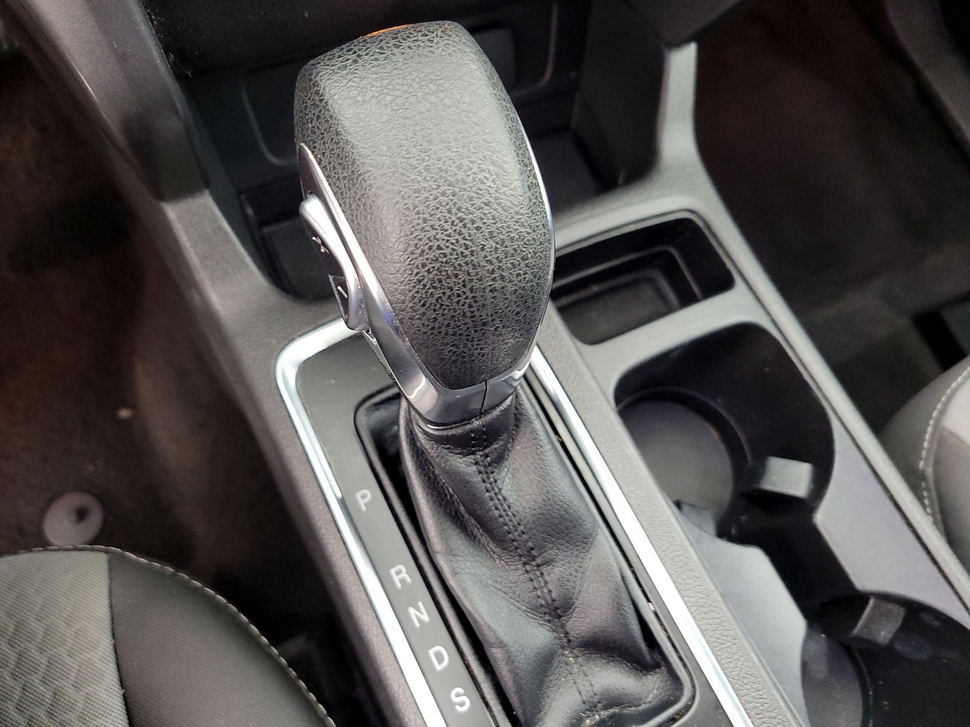 Thumbnail: 2019 Ford Escape - 17