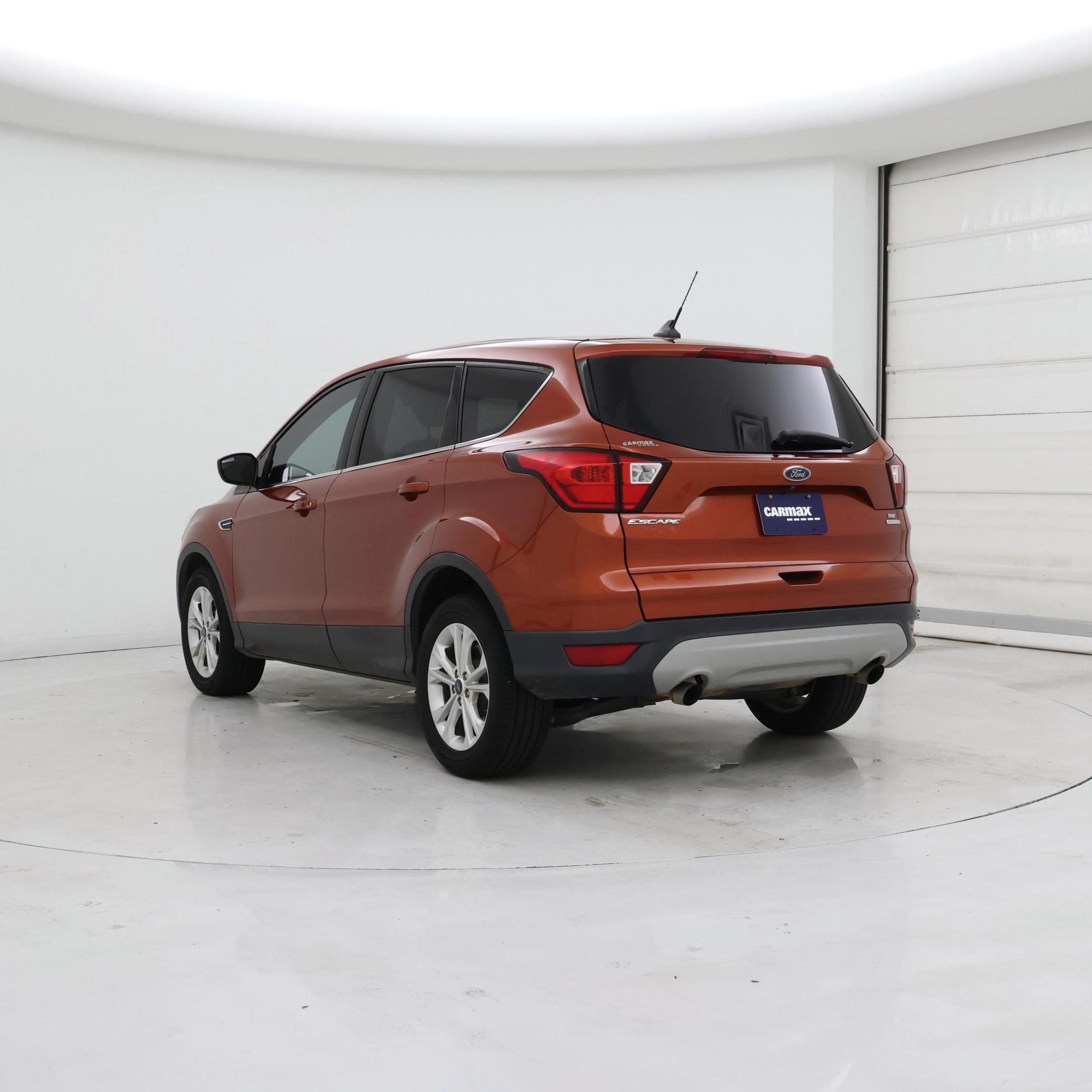 Thumbnail: 2019 Ford Escape - 2