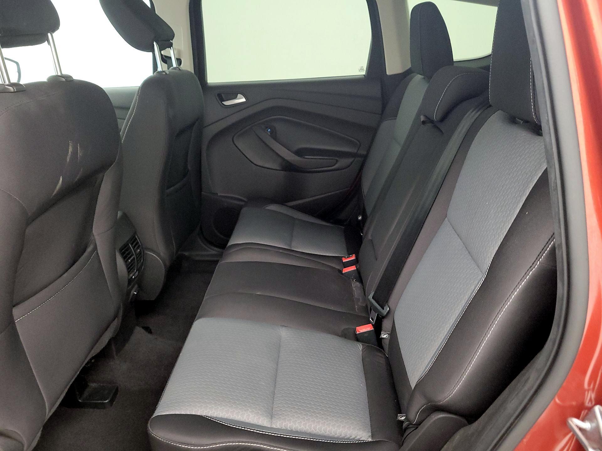 Thumbnail: 2019 Ford Escape - 20