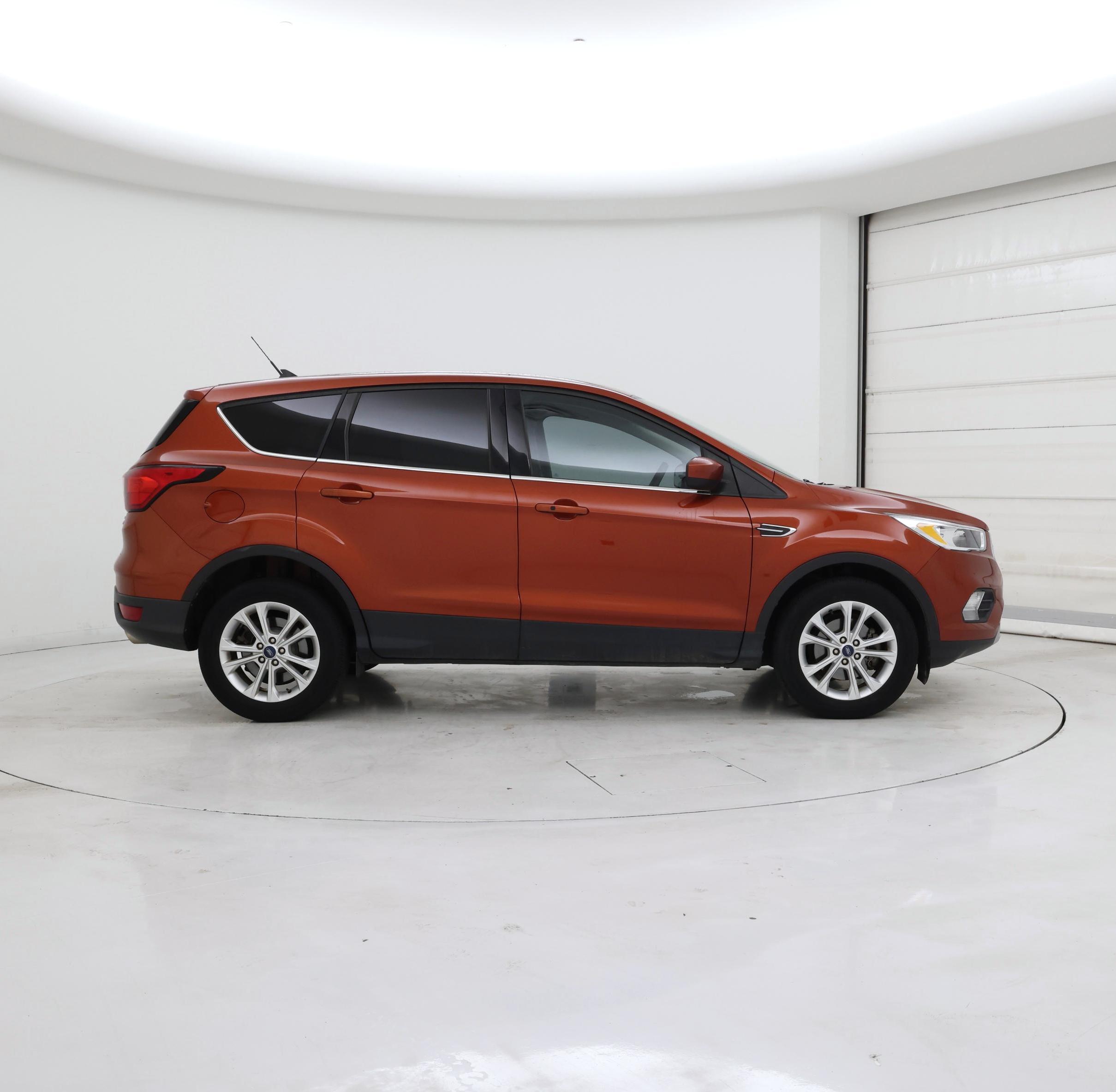 Thumbnail: 2019 Ford Escape - 7