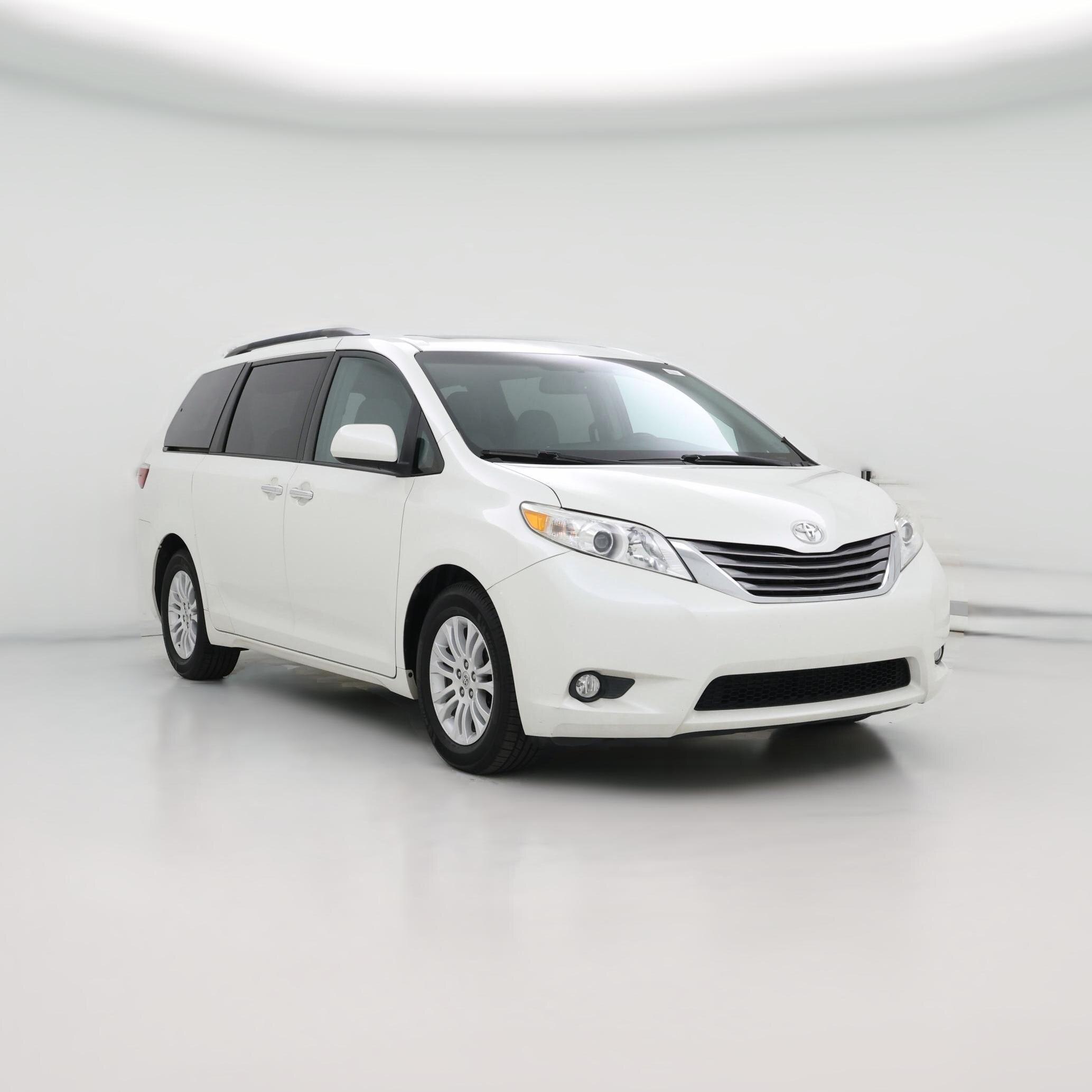 Thumbnail: 2017 Toyota Sienna - 1