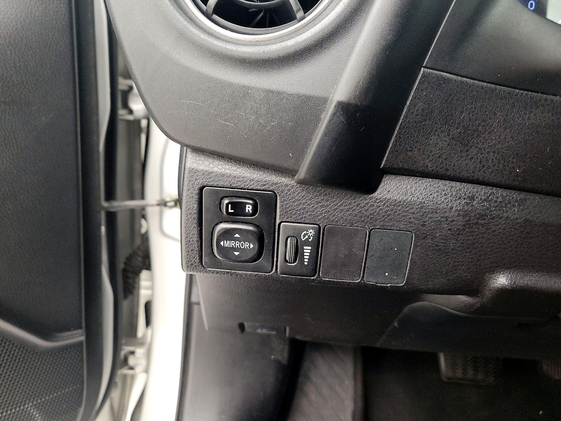 Thumbnail: 2019 Toyota Corolla - 13