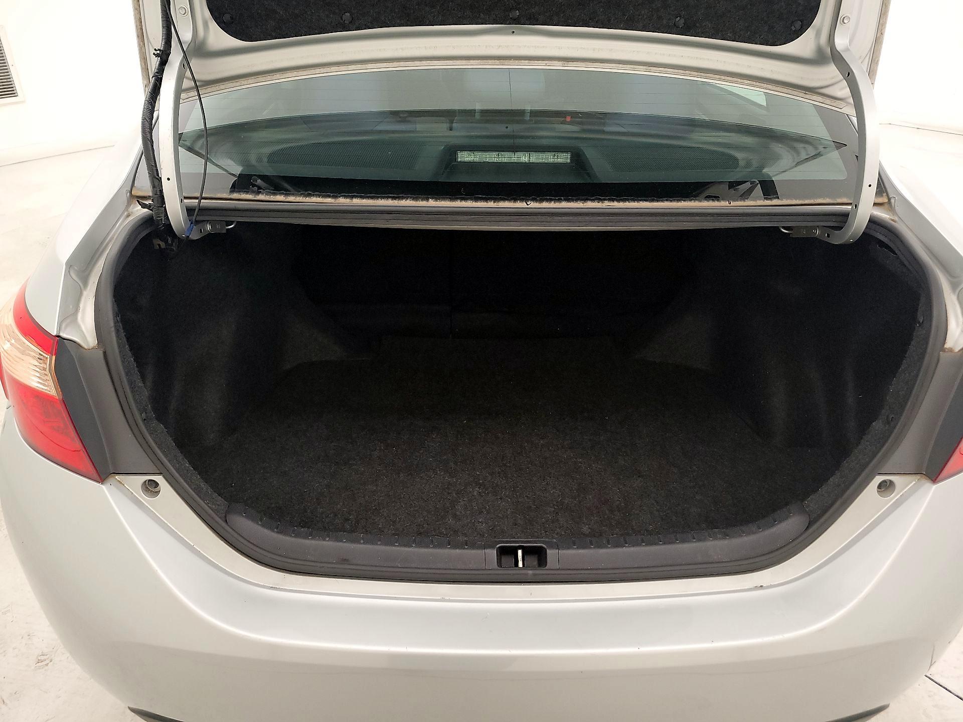 Thumbnail: 2019 Toyota Corolla - 20