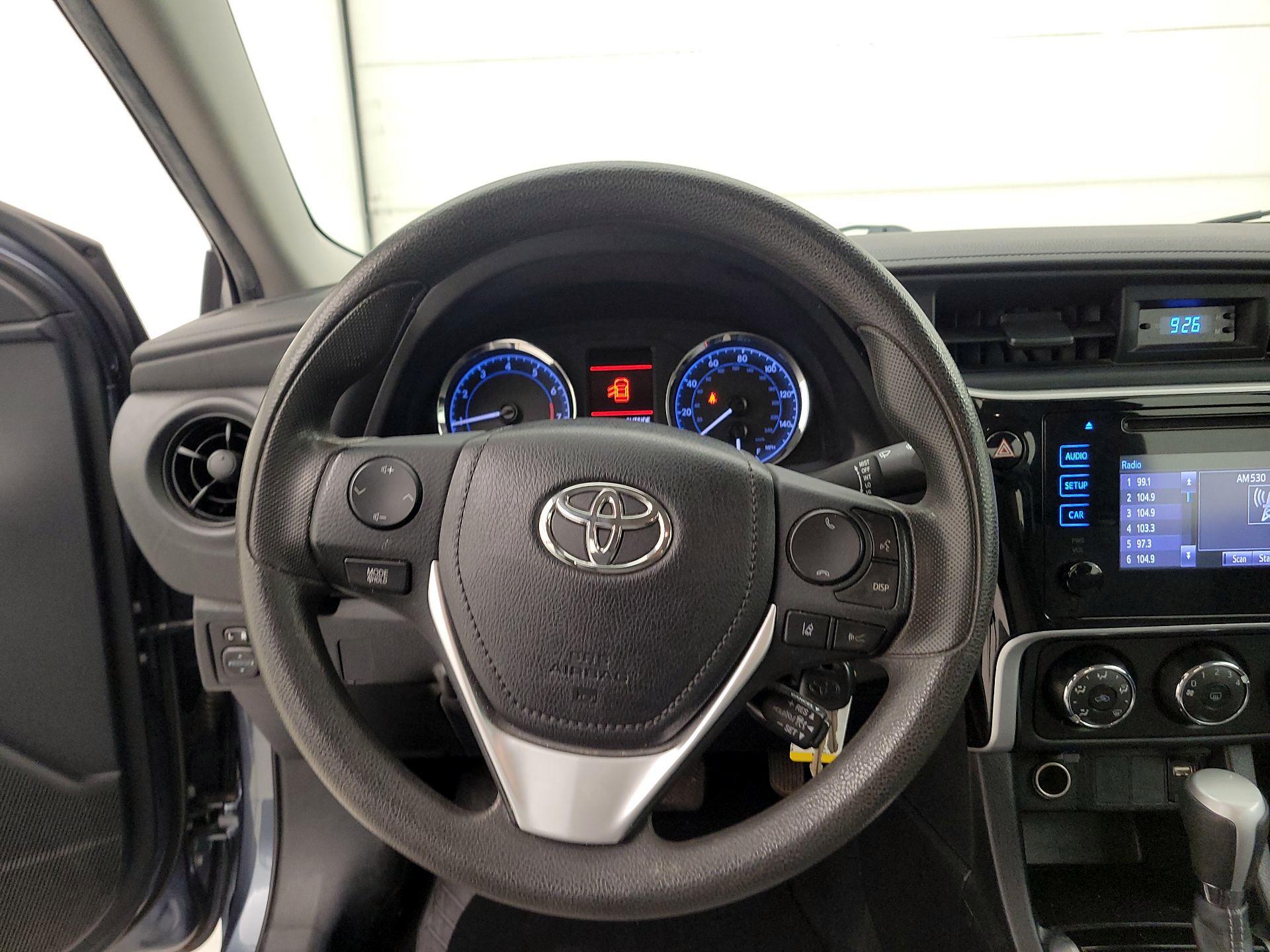 Thumbnail: 2019 Toyota Corolla - 10