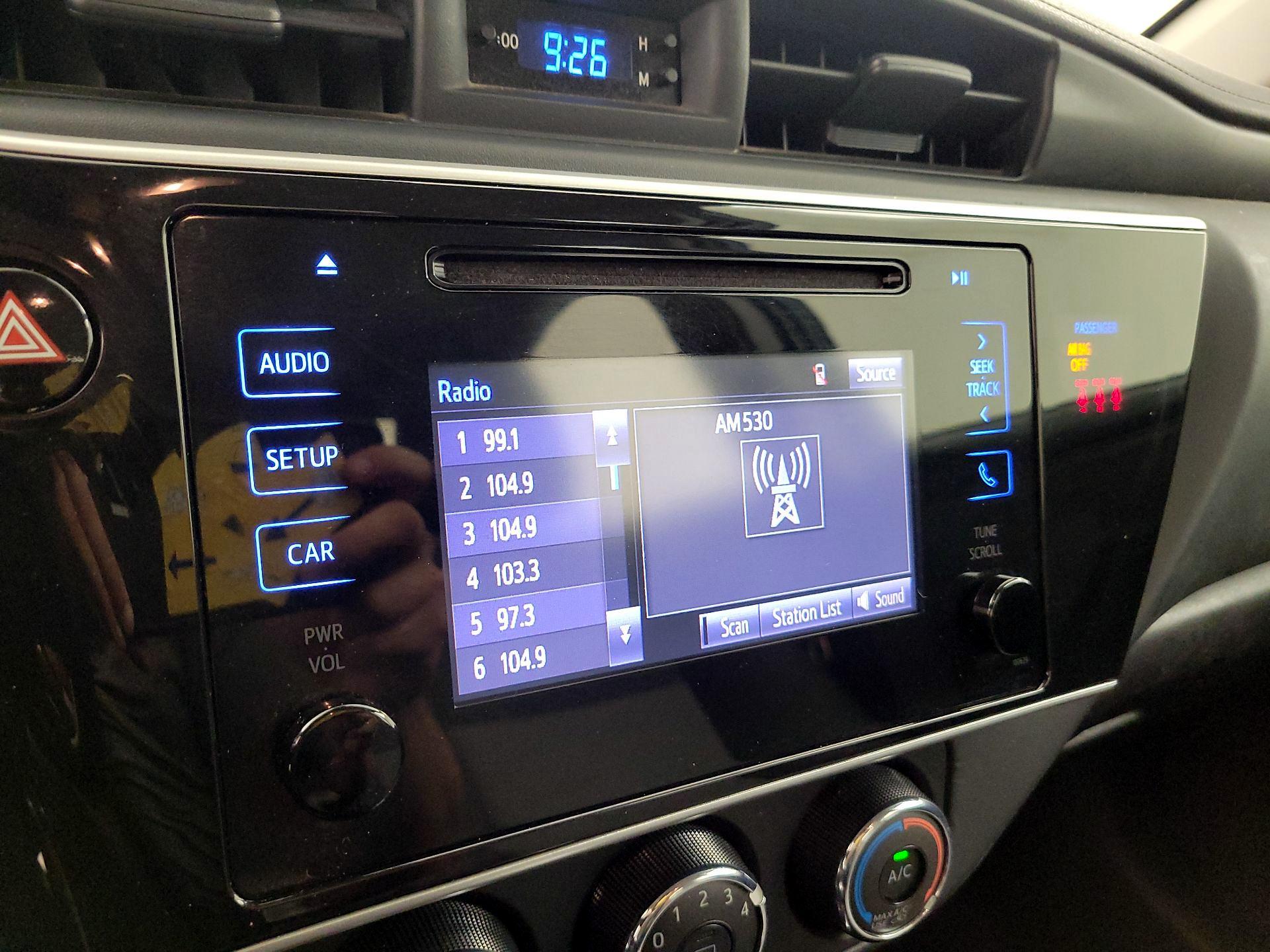 Thumbnail: 2019 Toyota Corolla - 15