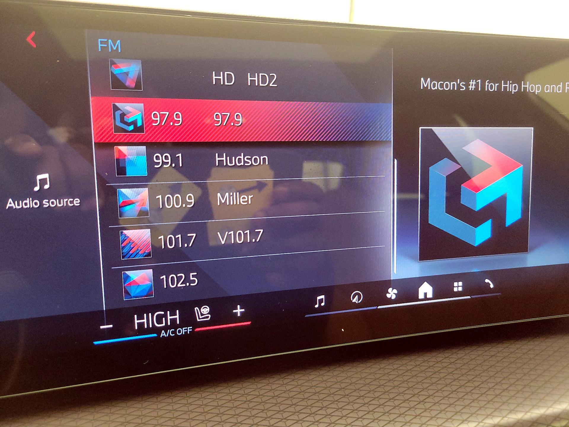 Thumbnail: 2025 BMW 3 Series - 16