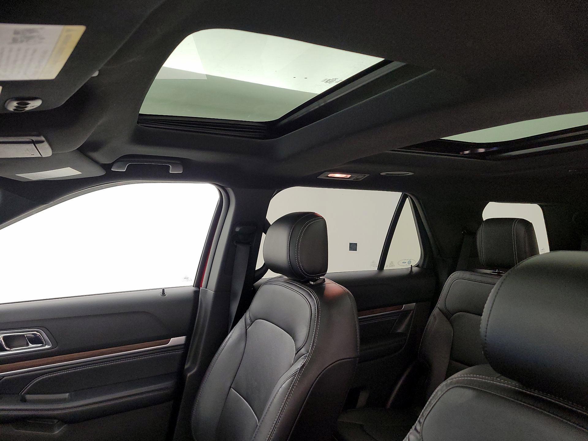 Thumbnail: 2017 Ford Explorer - 20