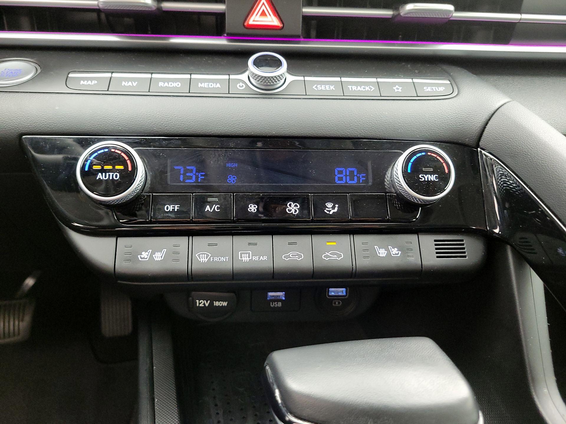 Thumbnail: 2023 Hyundai Elantra - 17