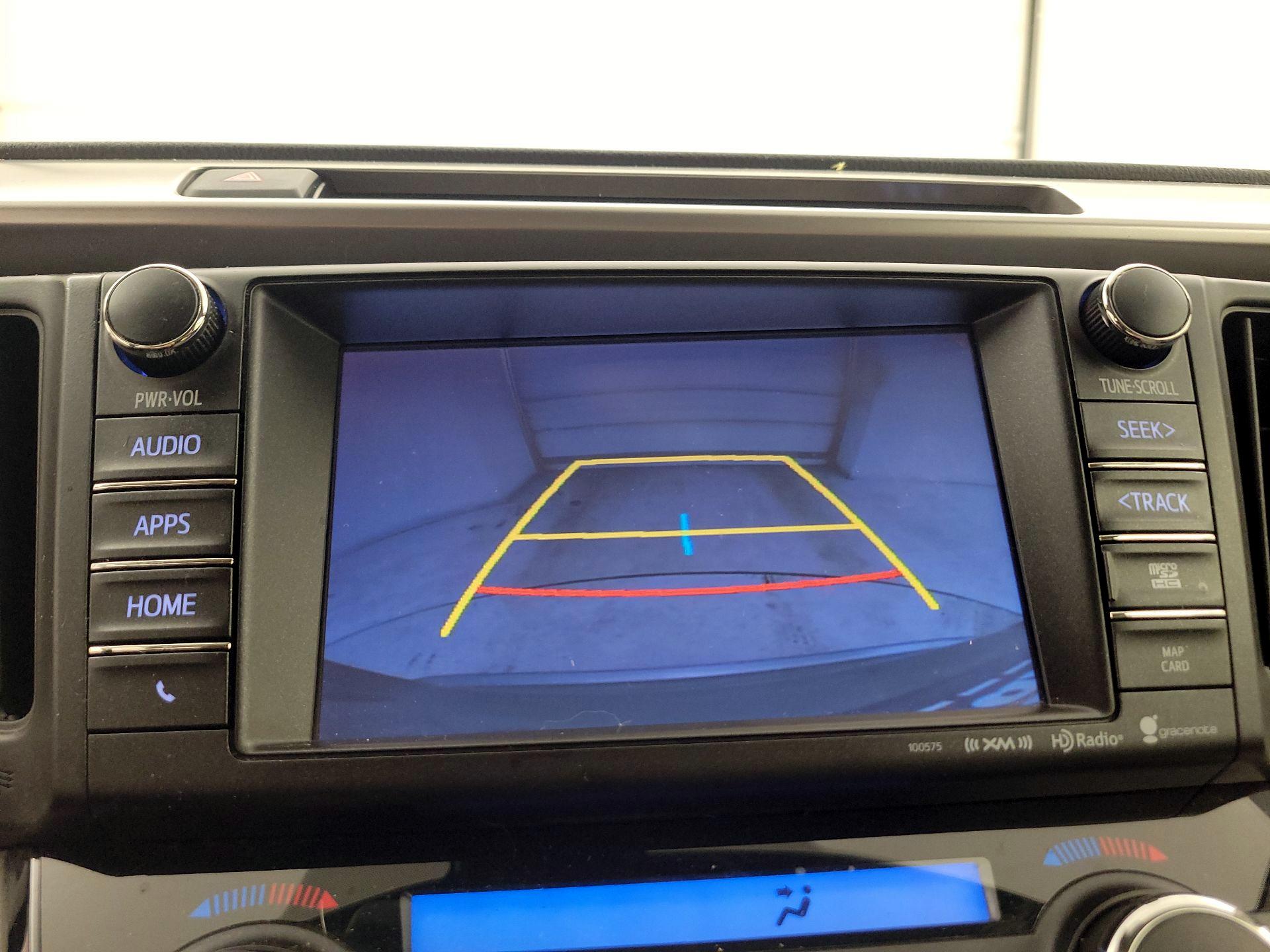 Thumbnail: 2018 Toyota RAV4 - 14