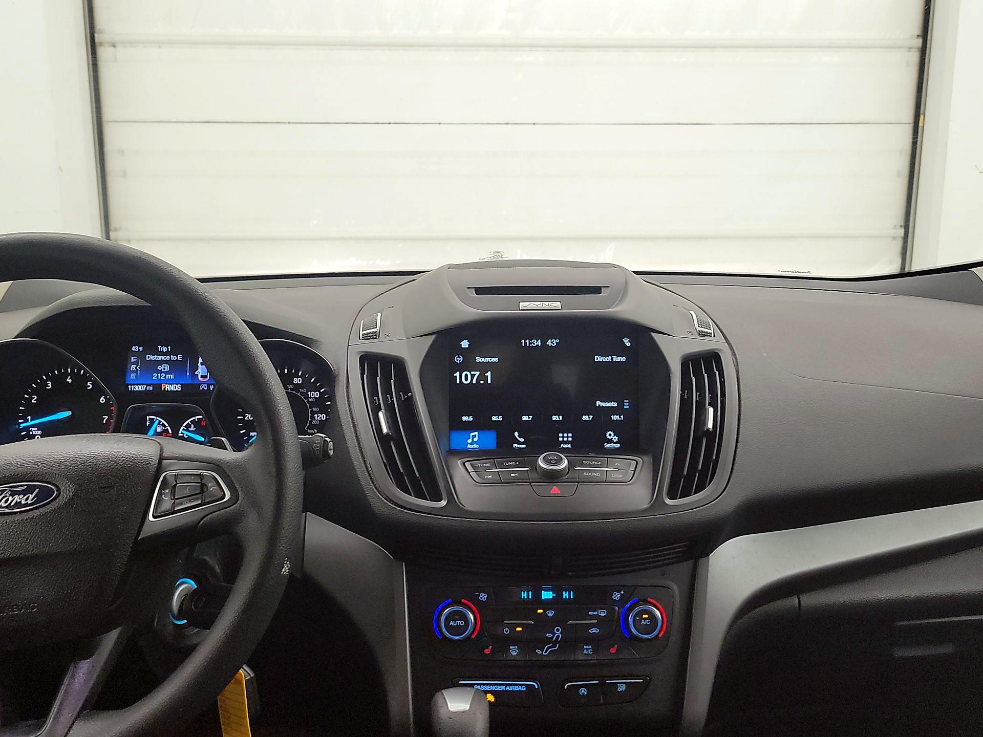 Thumbnail: 2017 Ford Escape - 9