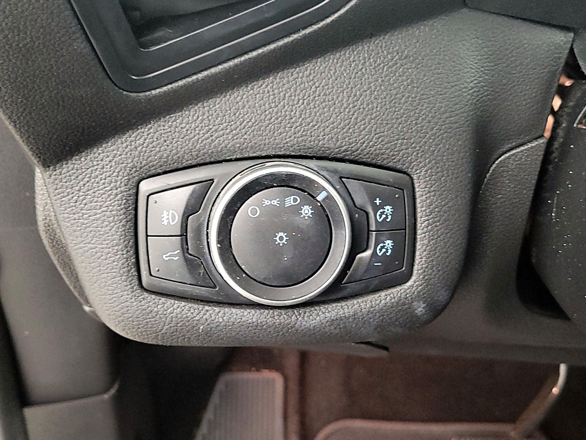 Thumbnail: 2017 Ford Escape - 13