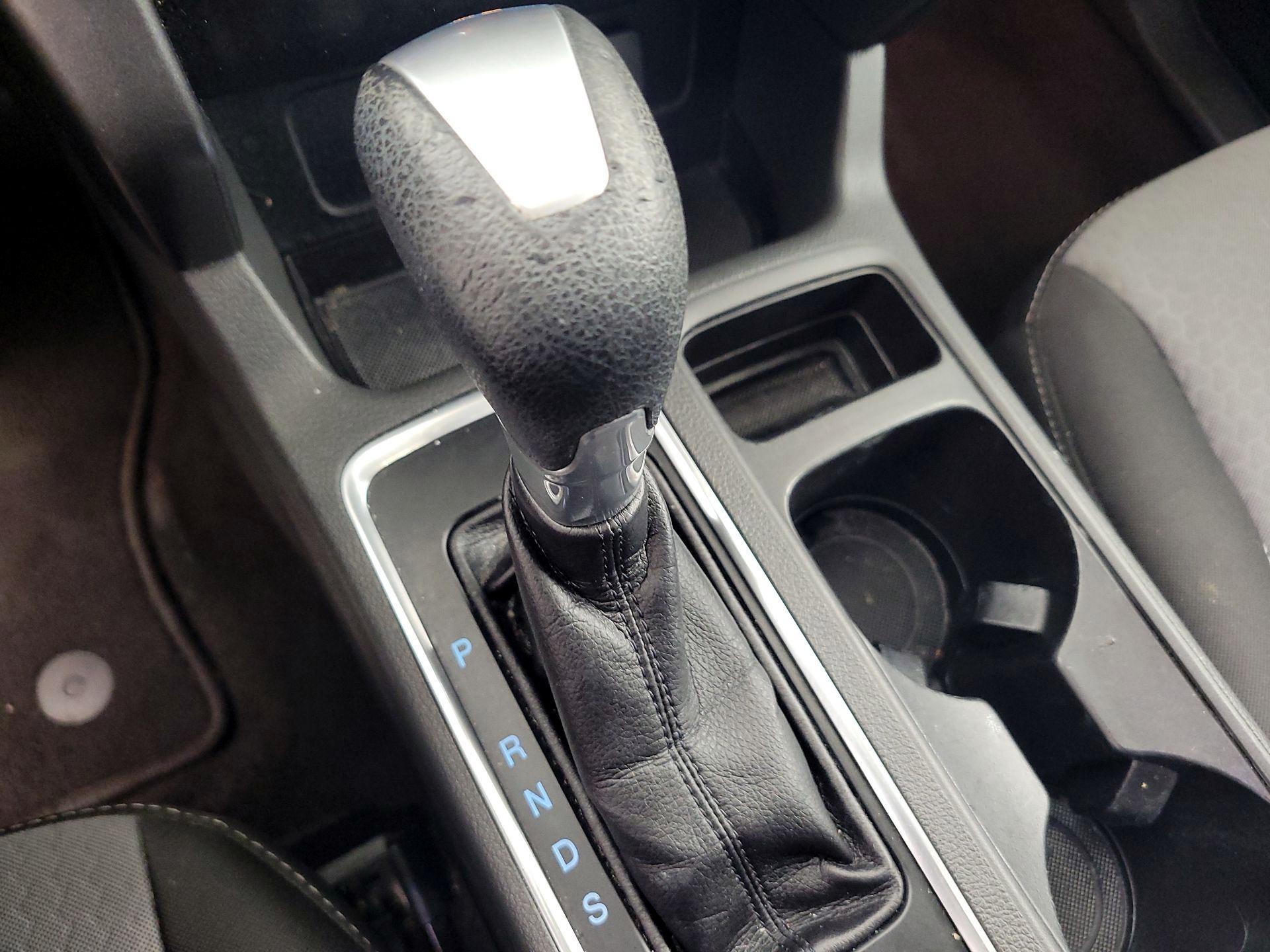 Thumbnail: 2017 Ford Escape - 17