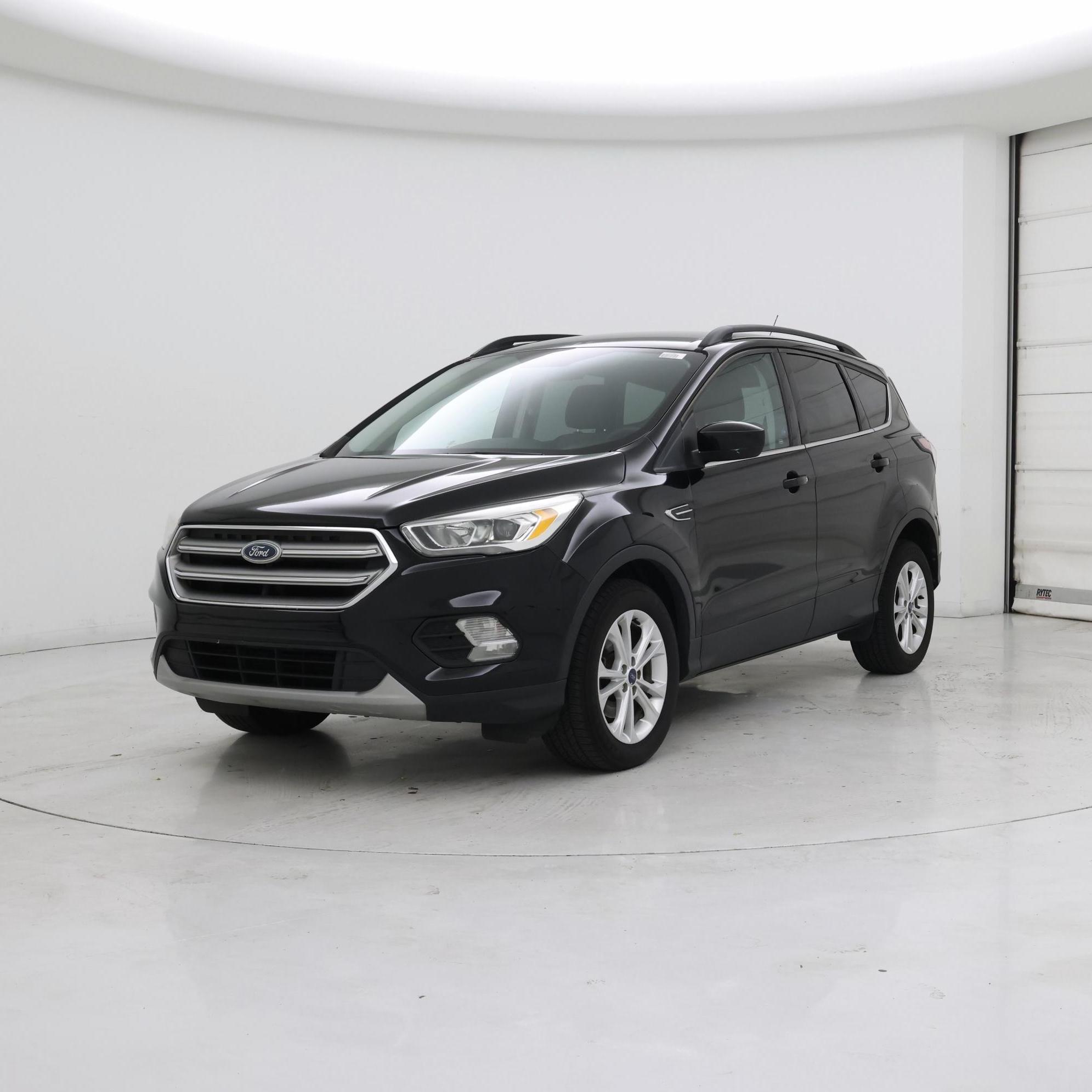 Thumbnail: 2017 Ford Escape - 4