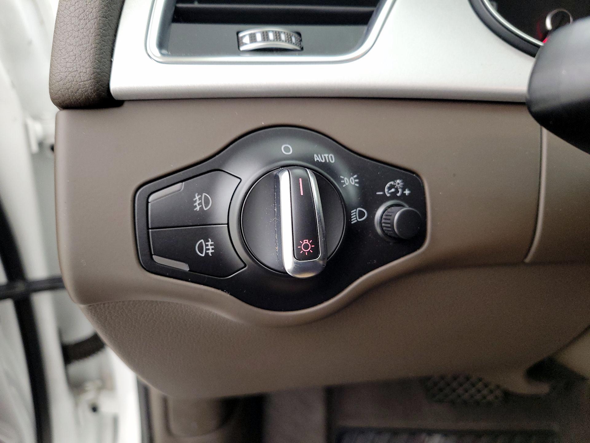 Thumbnail: 2016 Audi A4 - 13