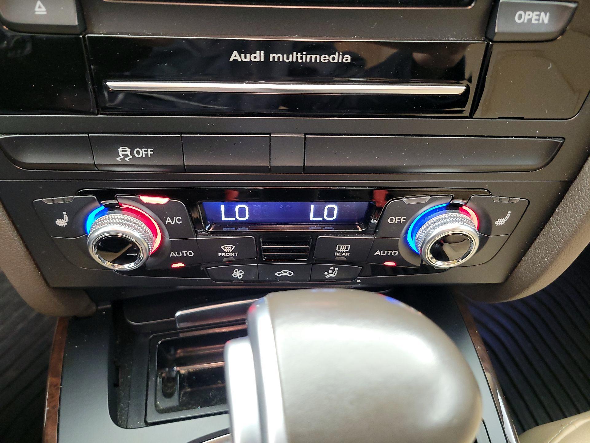 Thumbnail: 2016 Audi A4 - 17