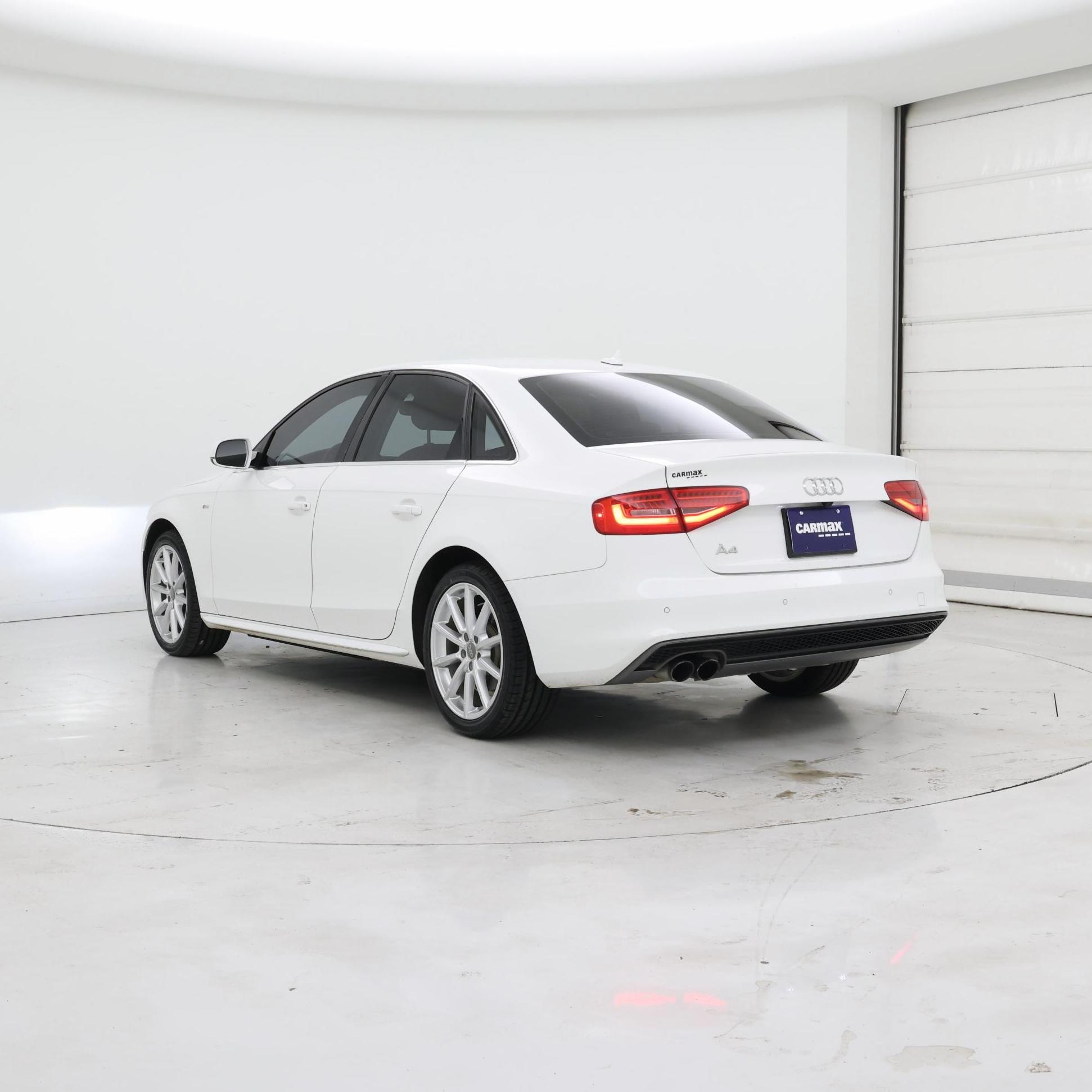 Thumbnail: 2016 Audi A4 - 2