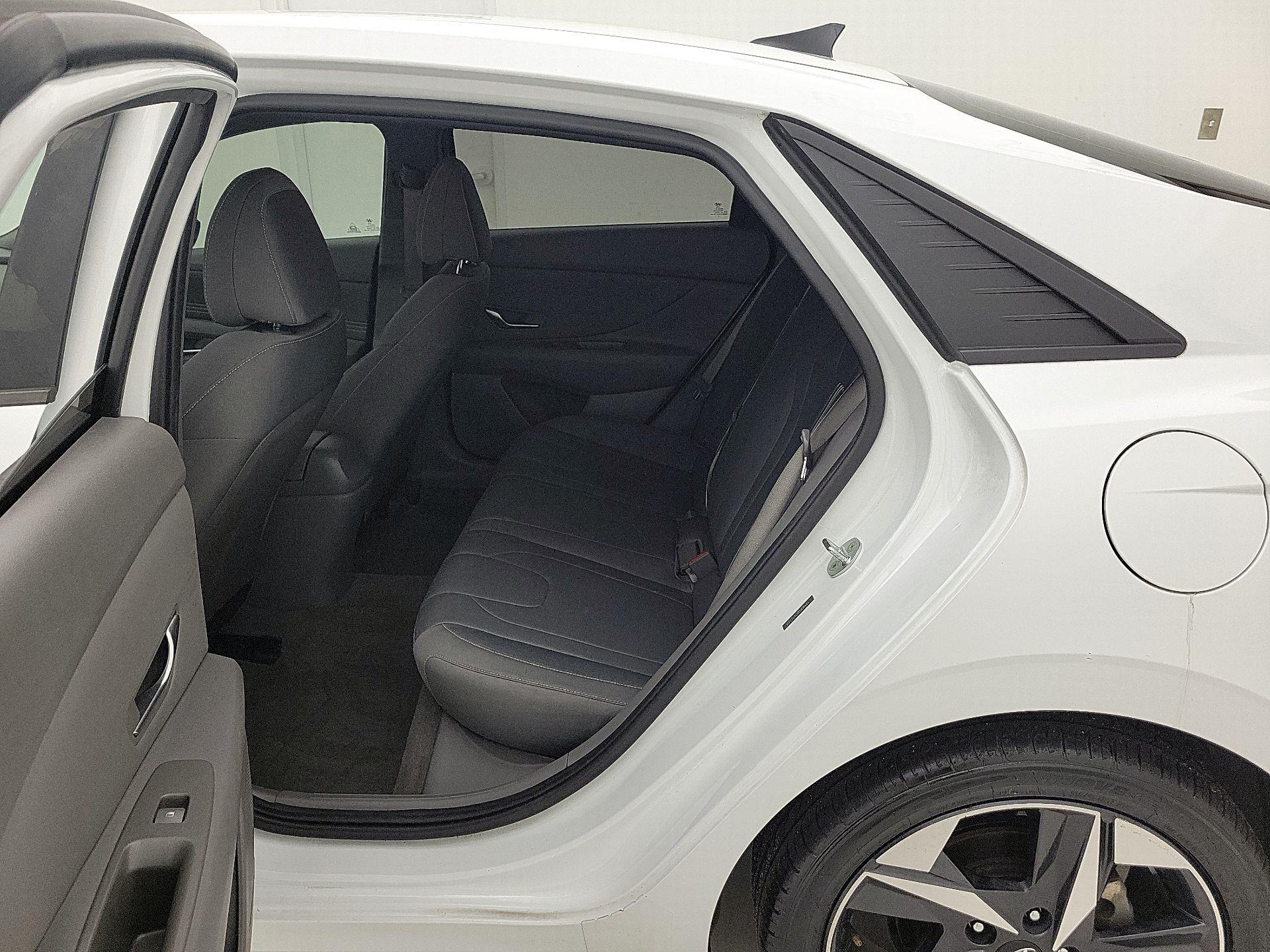 Thumbnail: 2023 Hyundai Elantra - 20