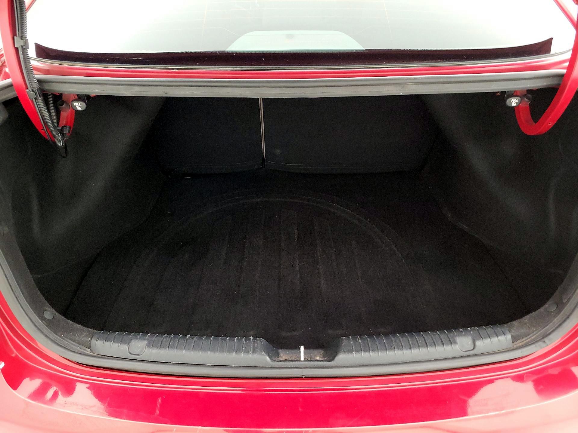 Thumbnail: 2016 Kia Forte - 20