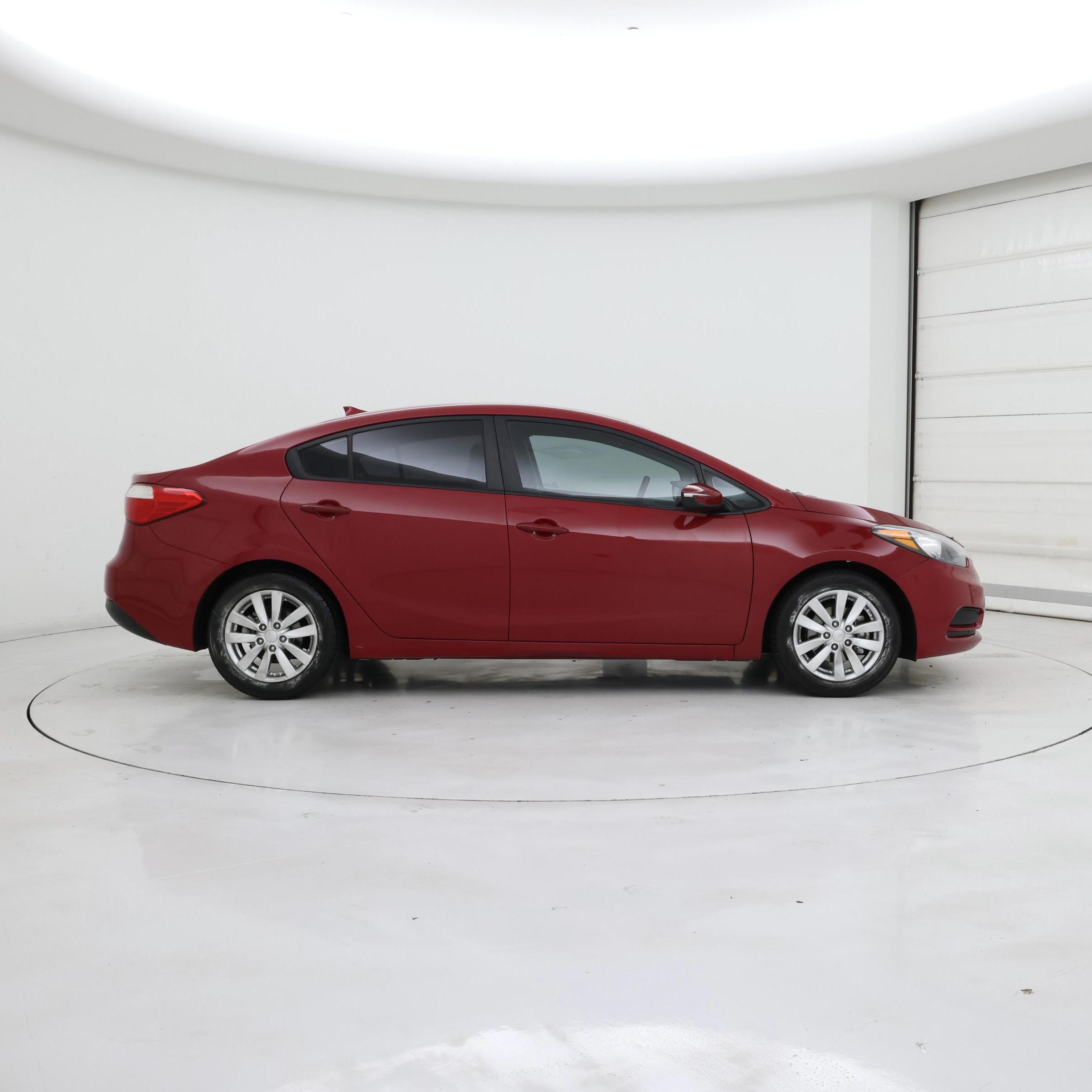 Thumbnail: 2016 Kia Forte - 7