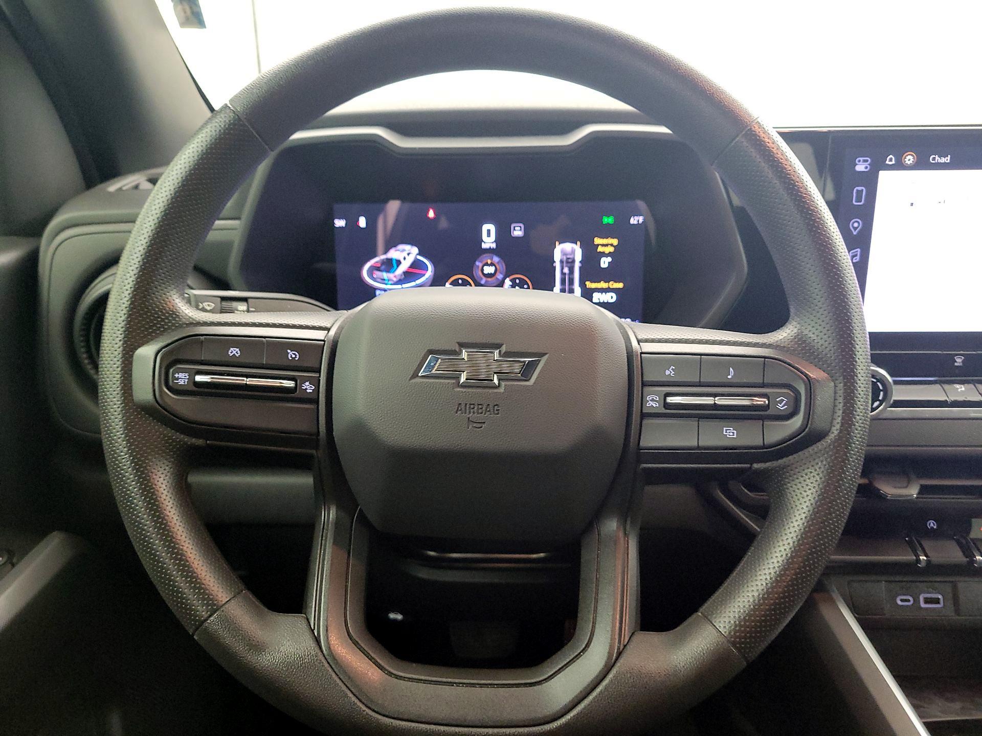 Thumbnail: 2024 Chevrolet Colorado - 10